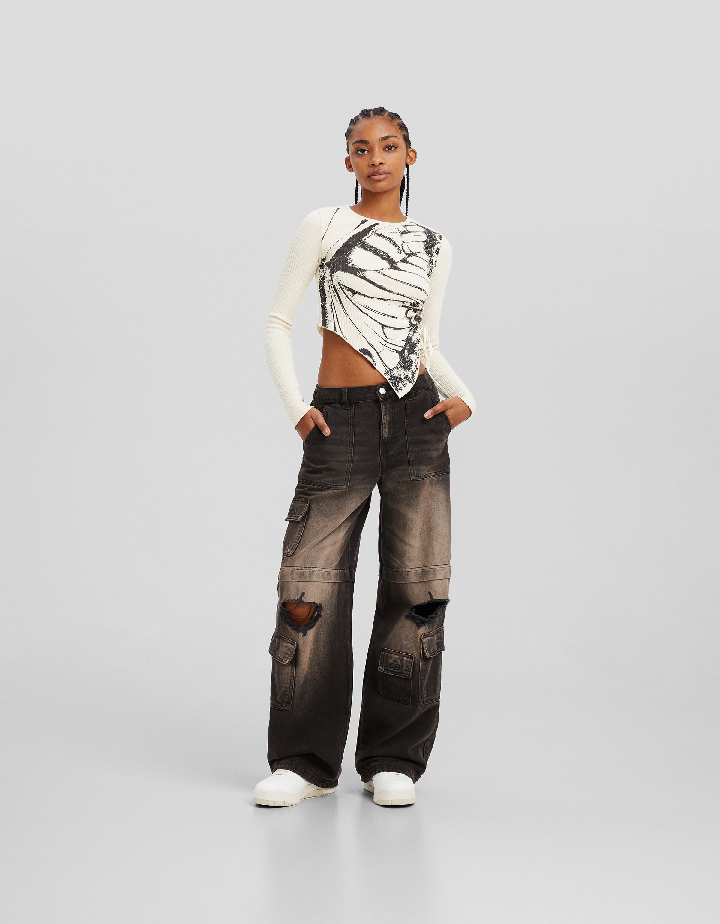 Pantalones rotos hotsell mujer bershka