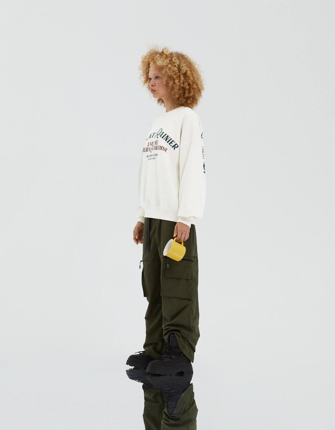 Technical cargo trousers
