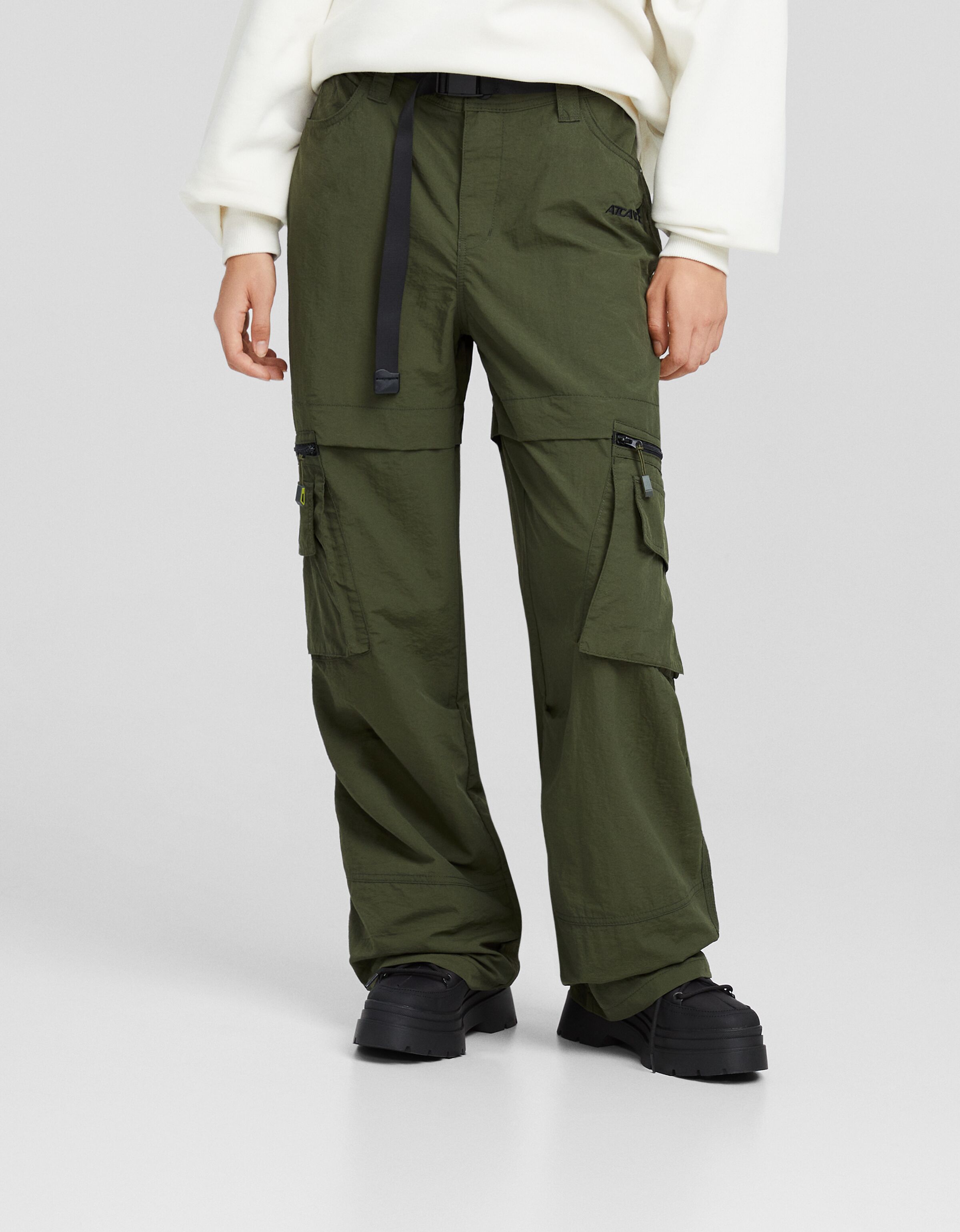 Pantaloni tecnici modello militare Novit BSK Teen Bershka