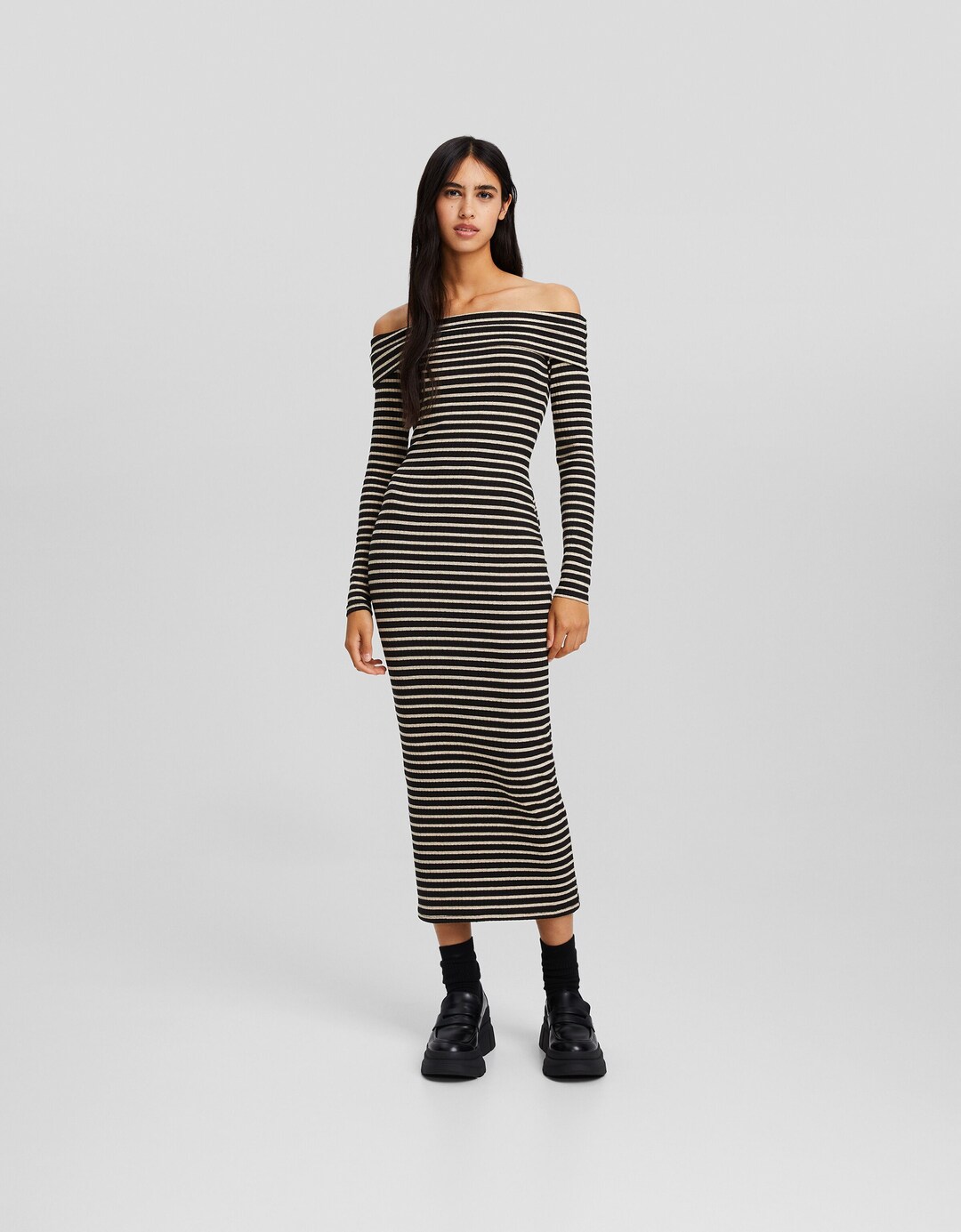 Long knit off-the-shoulder dress with long sleeves