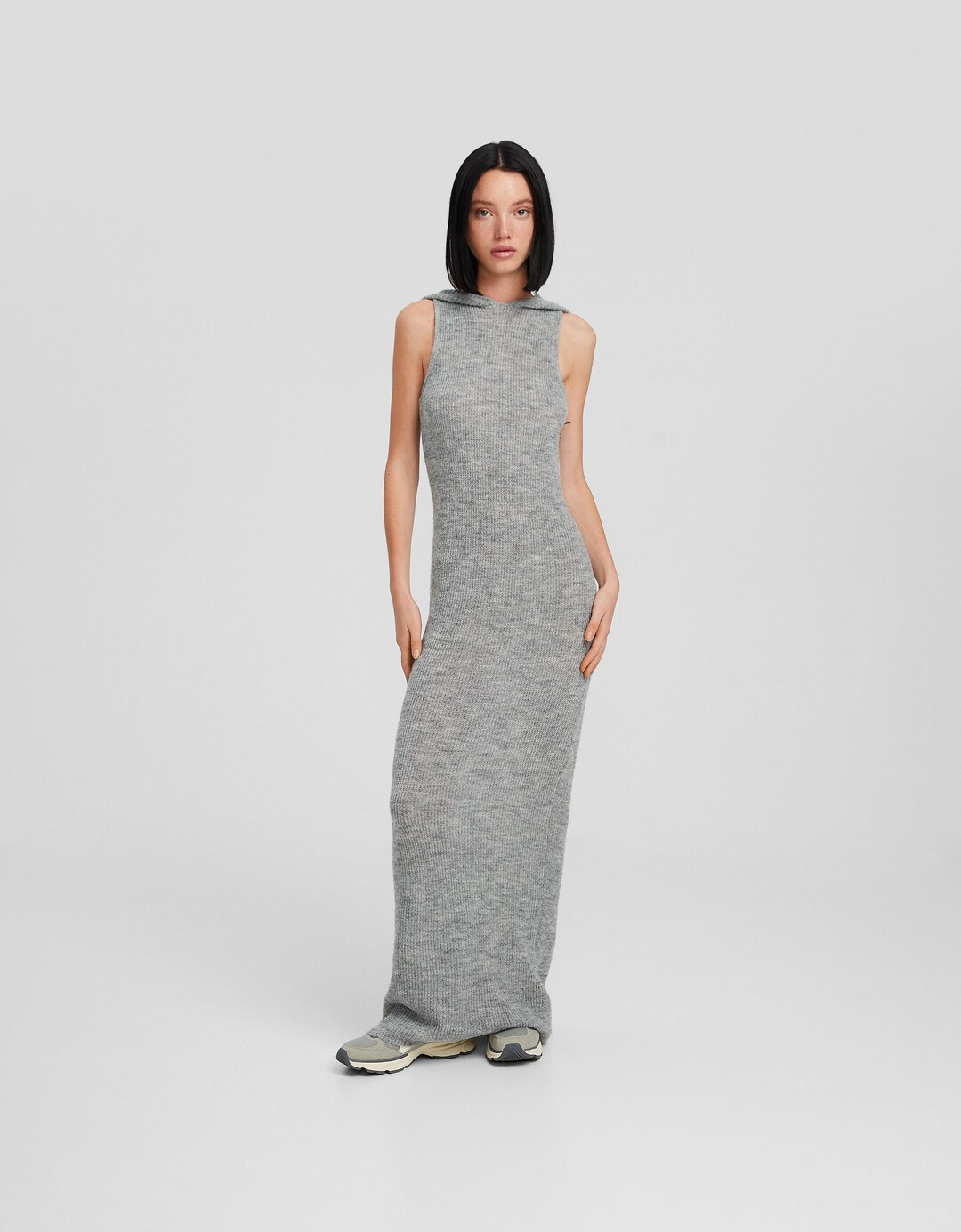 Vestit midi caputxa punt