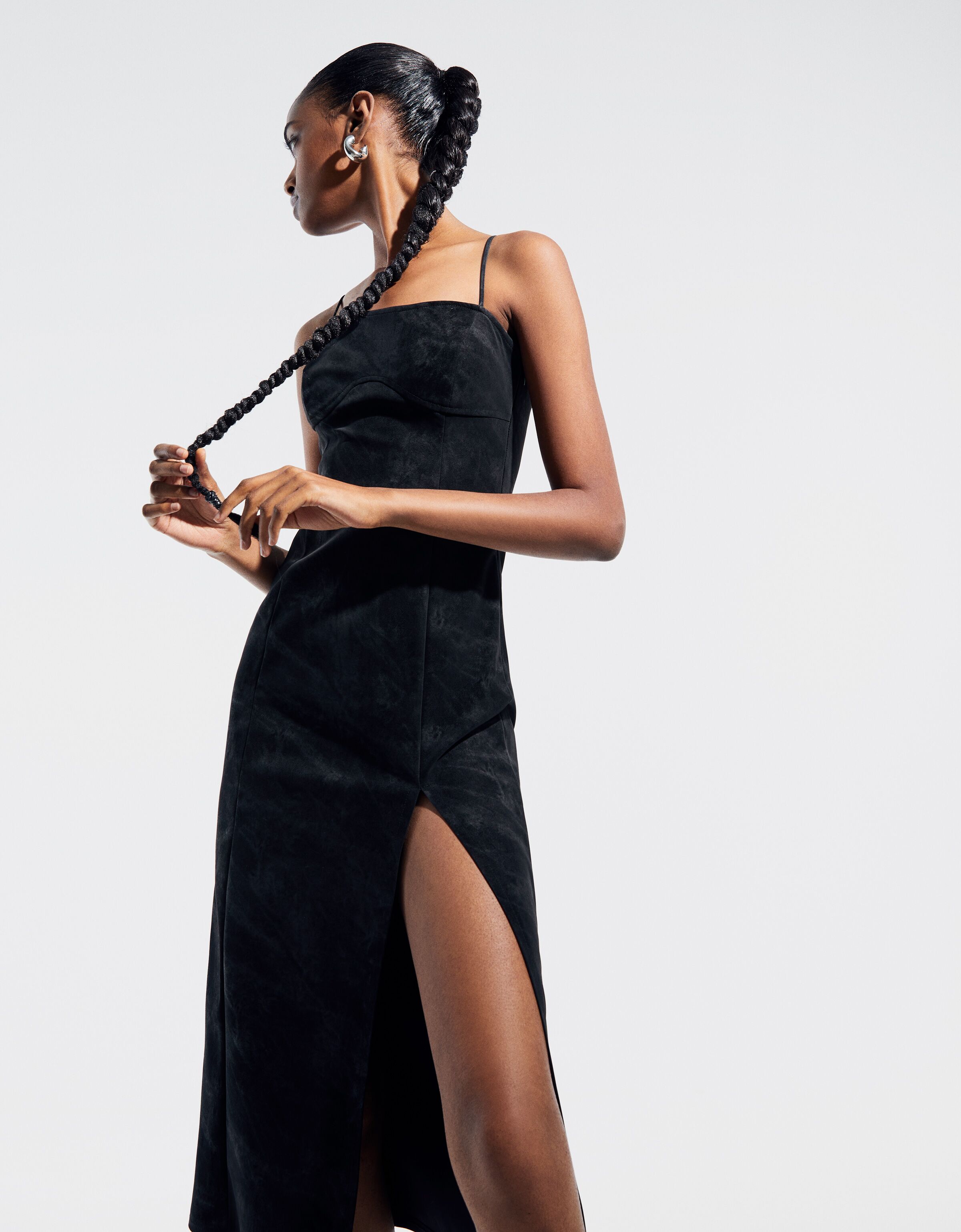 Vestido efecto sales piel bershka