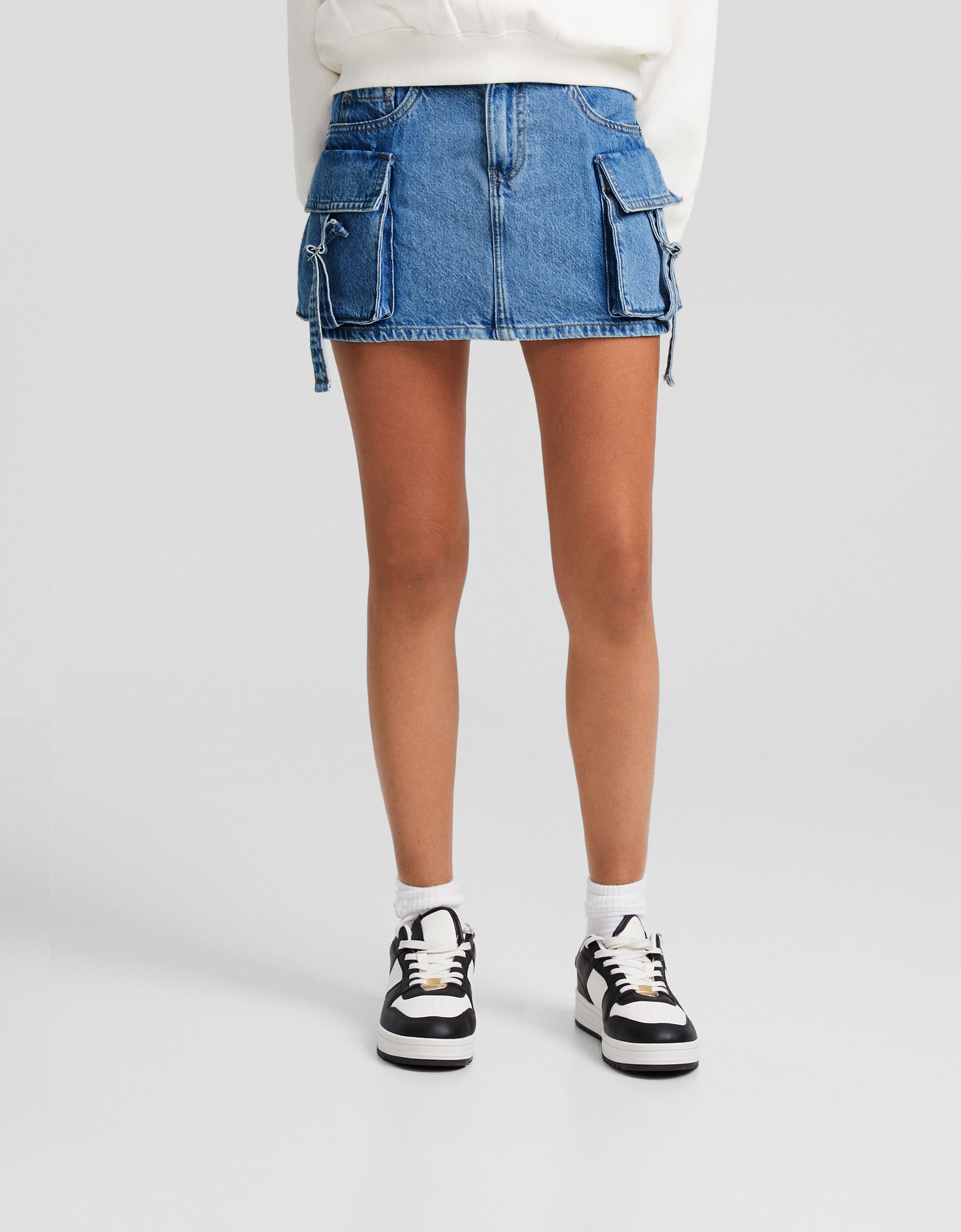 Cargo skirt discount bershka
