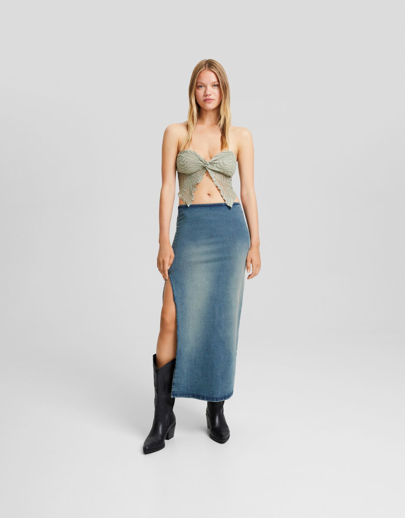 Denim skirt hot sale bershka