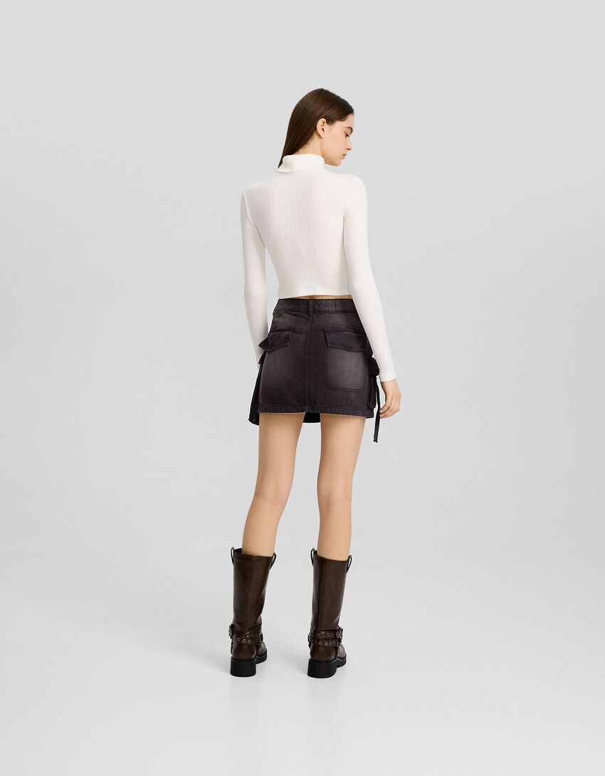 Multi-pocket twill mini skirt - Women | Bershka