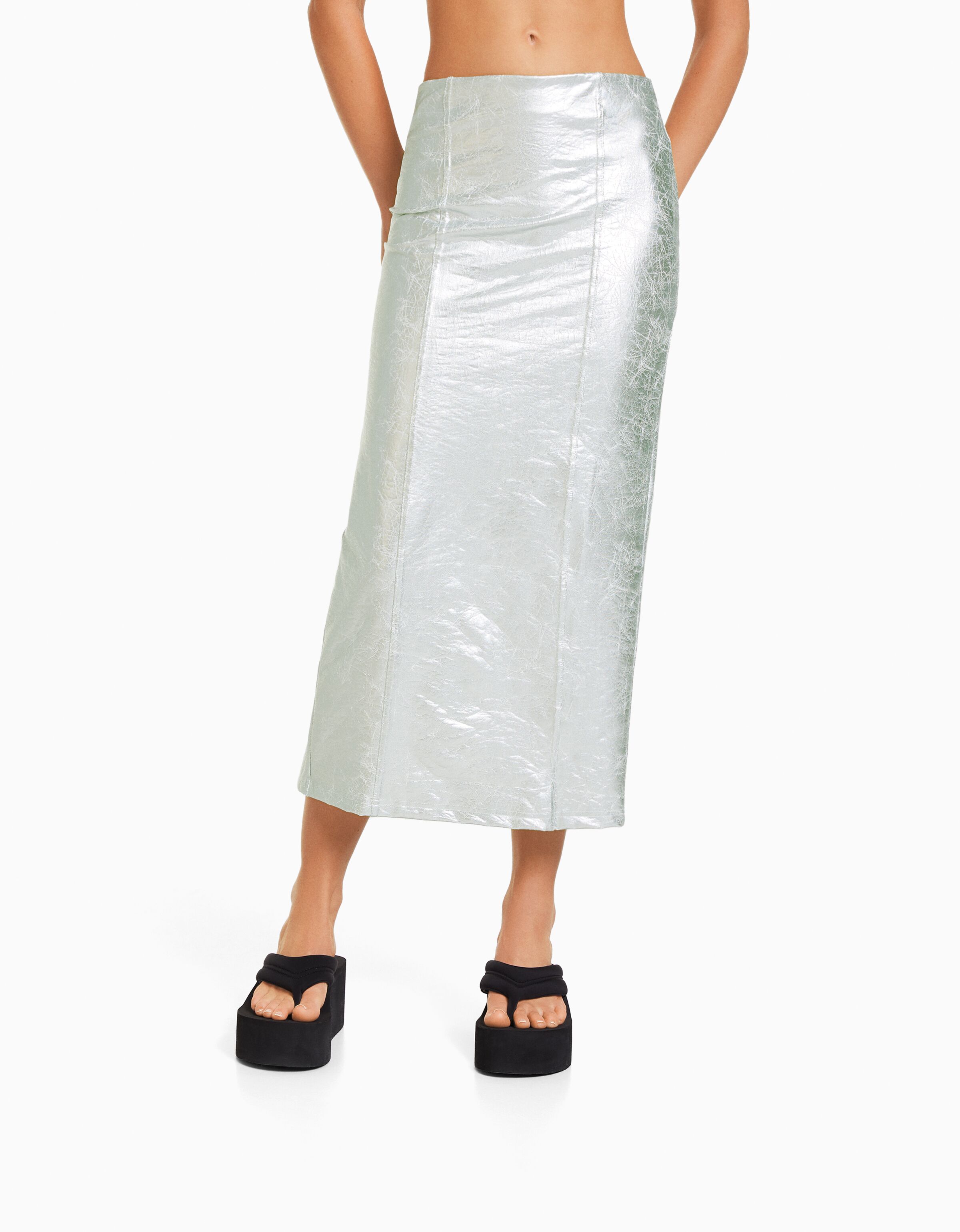Satin midi skirt bershka hot sale