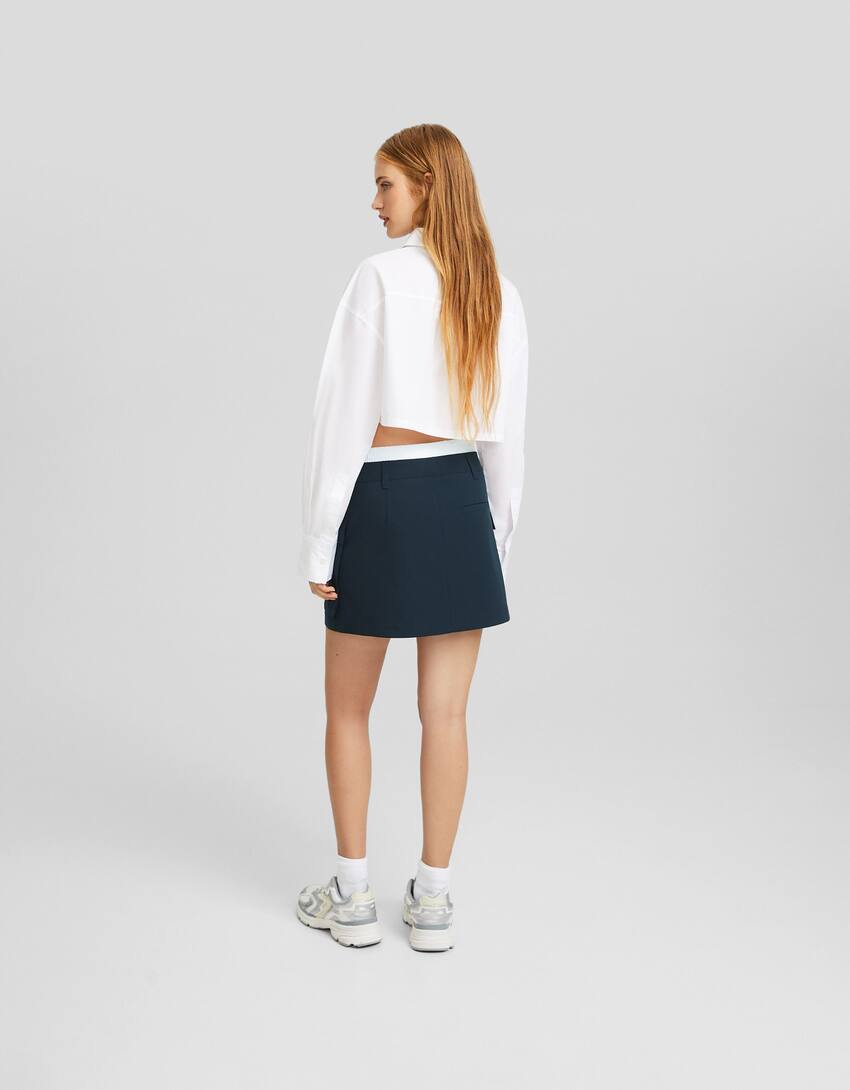 Cargo mini skirt with underwear waist - Women | Bershka