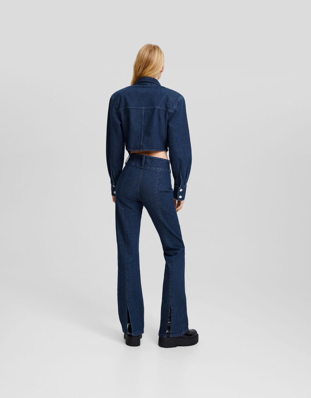 Cropped denim jacket bershka cheap
