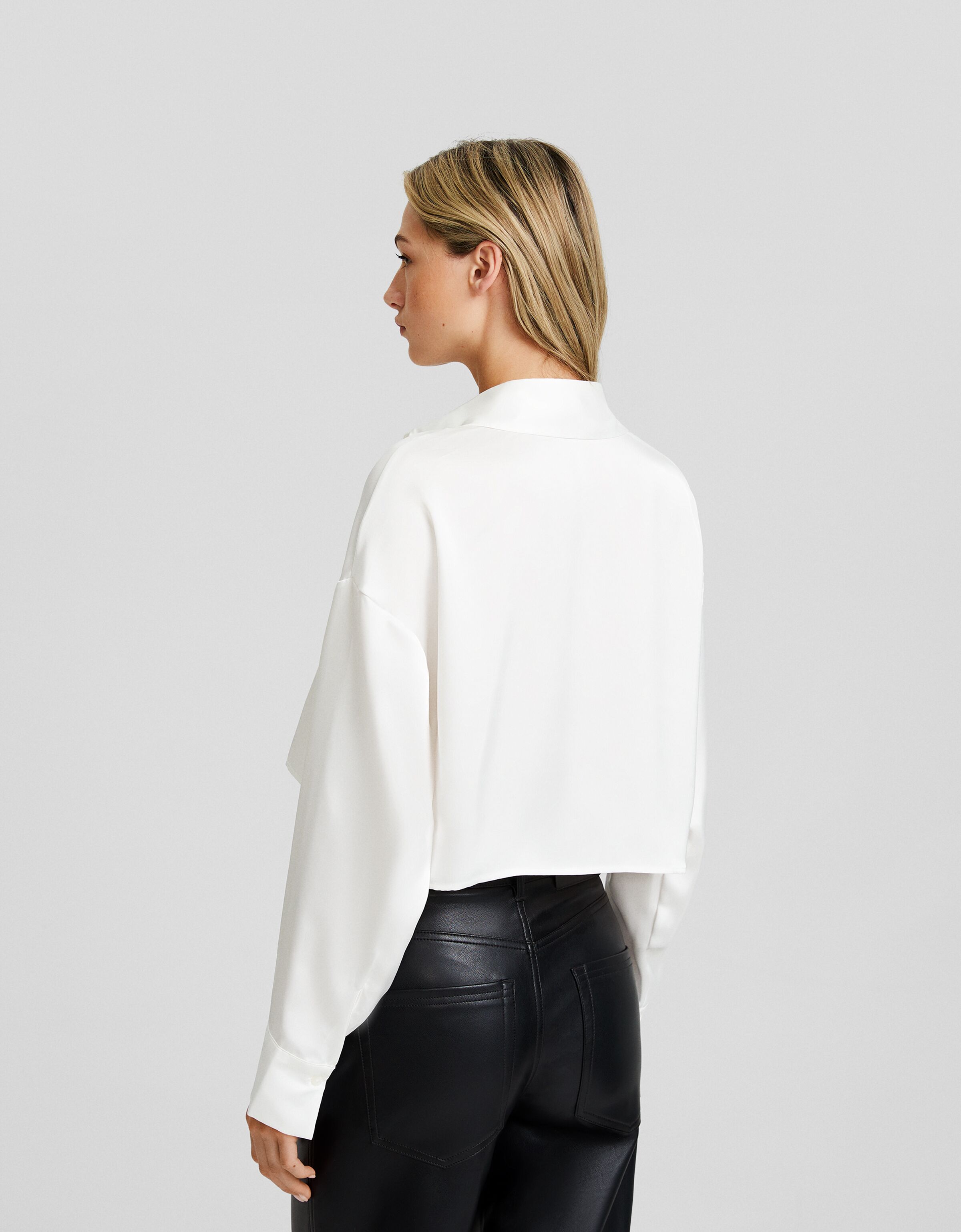 Chemise manches longues cropped satinée-Écru-1