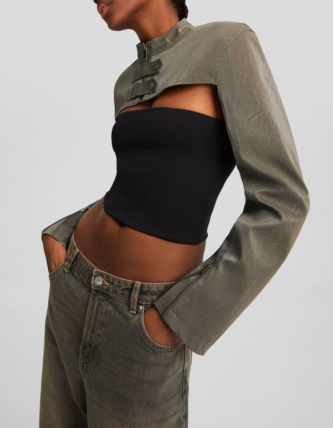 Cropped arm warmers with buckle detail