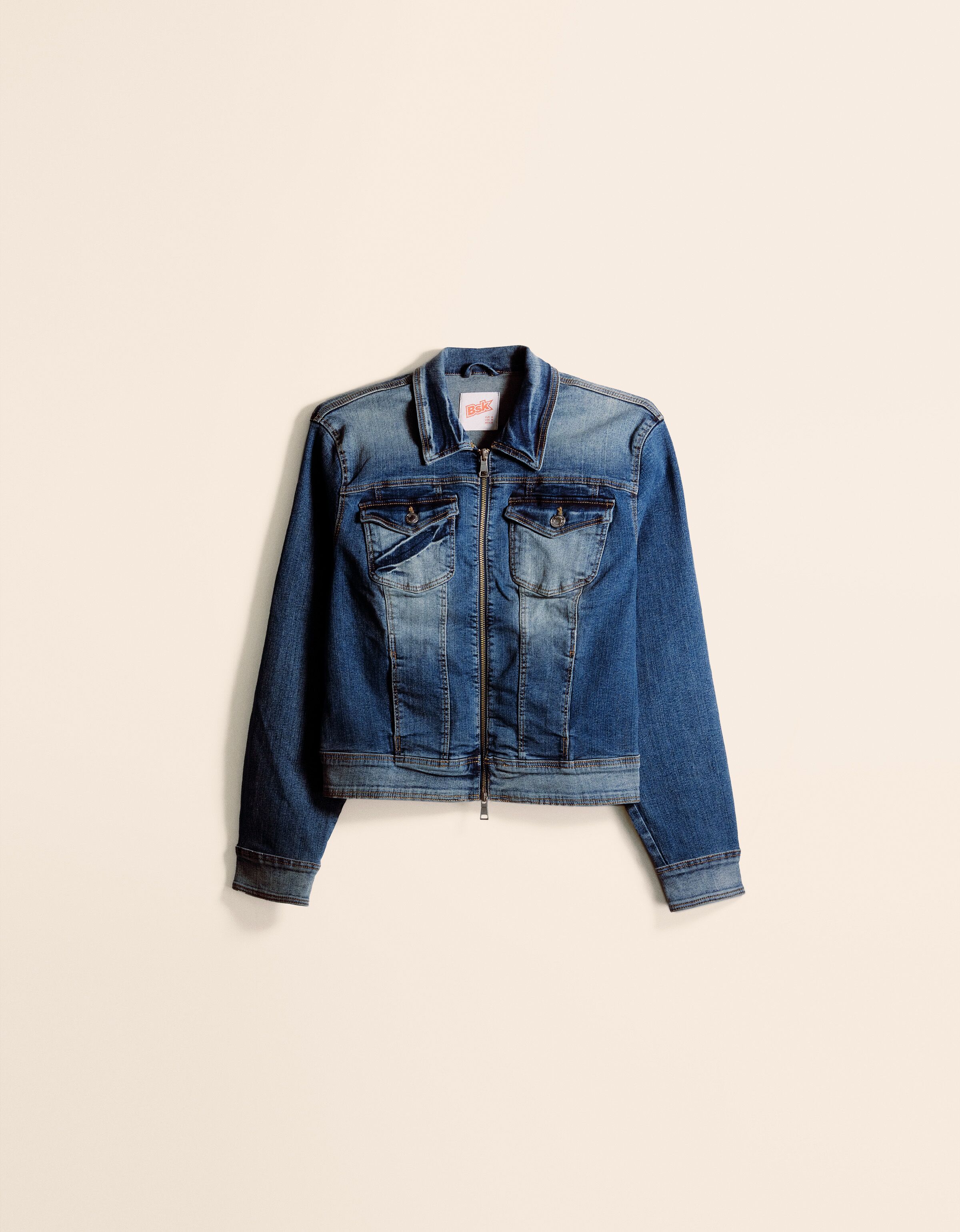Jeans jacket bershka deals