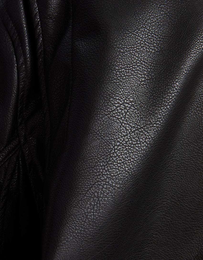 Blusão dad fit oversize polipele-Preto-5