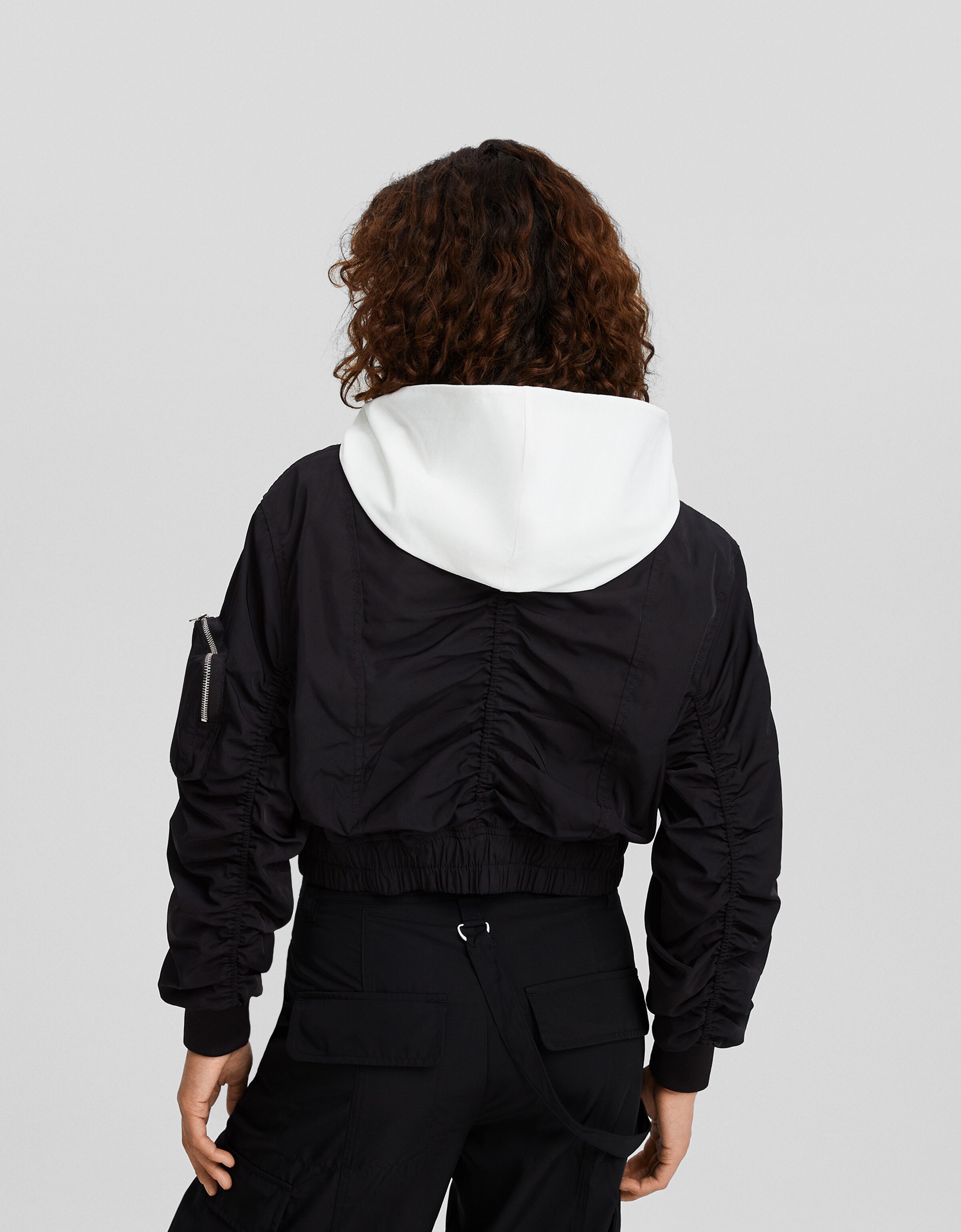Cropped jacke bershka store