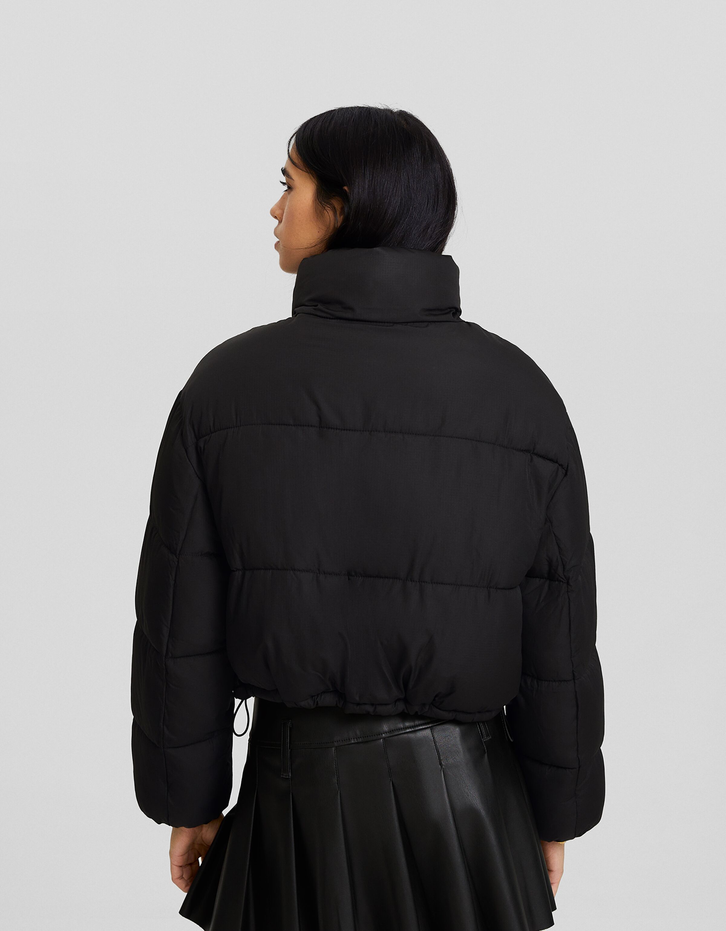 Bershka puffer outlet jacket black