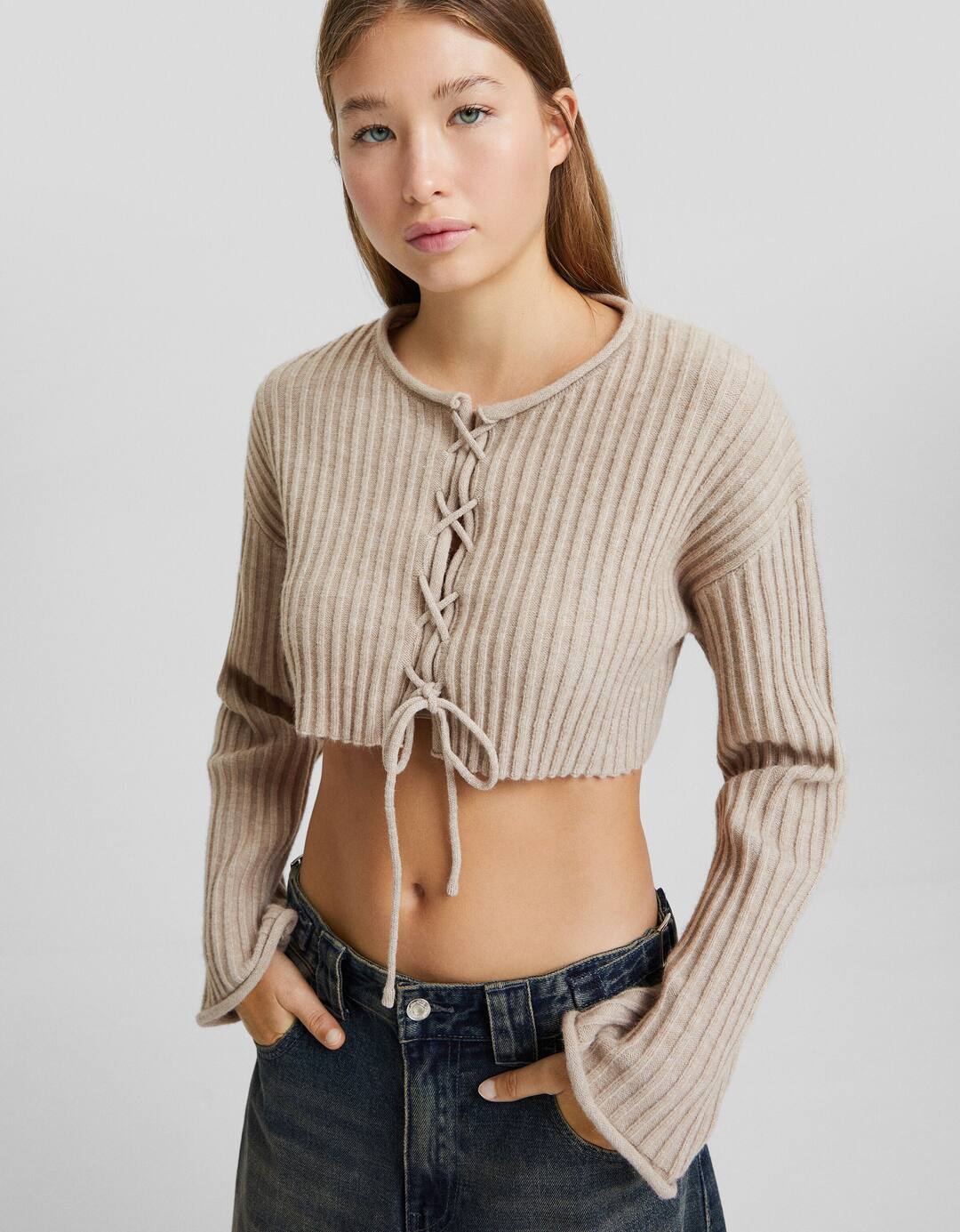 Cropped ribbed knit cardigan with ties