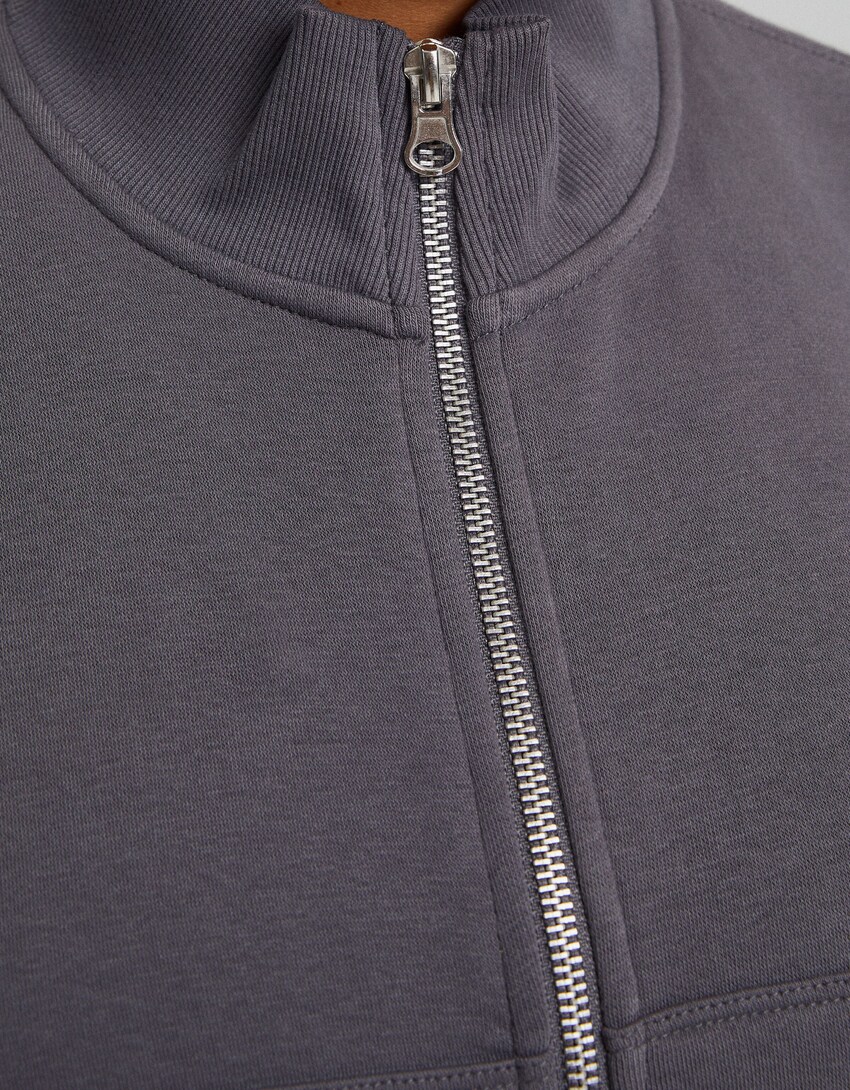 Sweatshirt com fecho de correr e gola alta-Cinzento-escuro-5