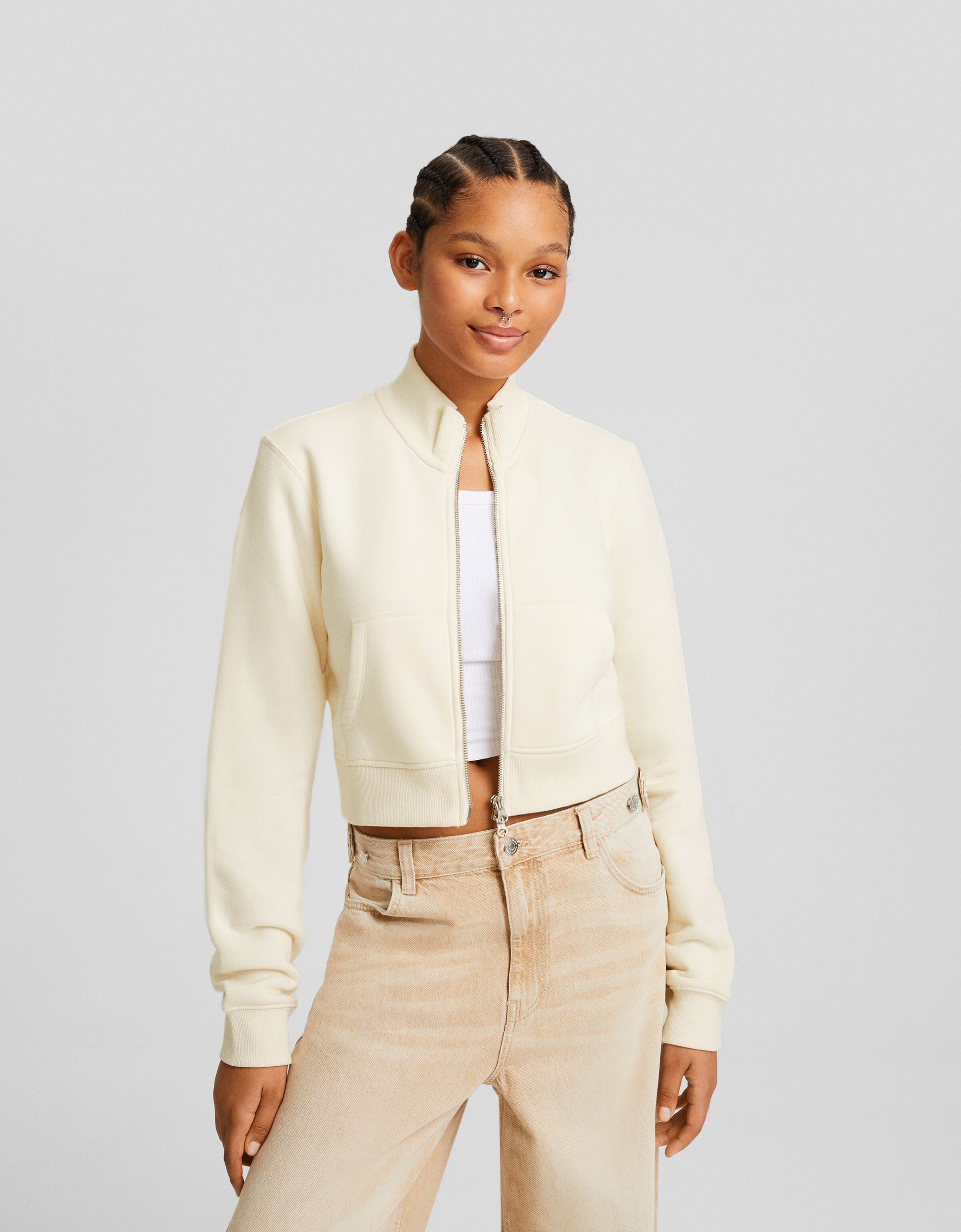 Bershka zip deals front sweat
