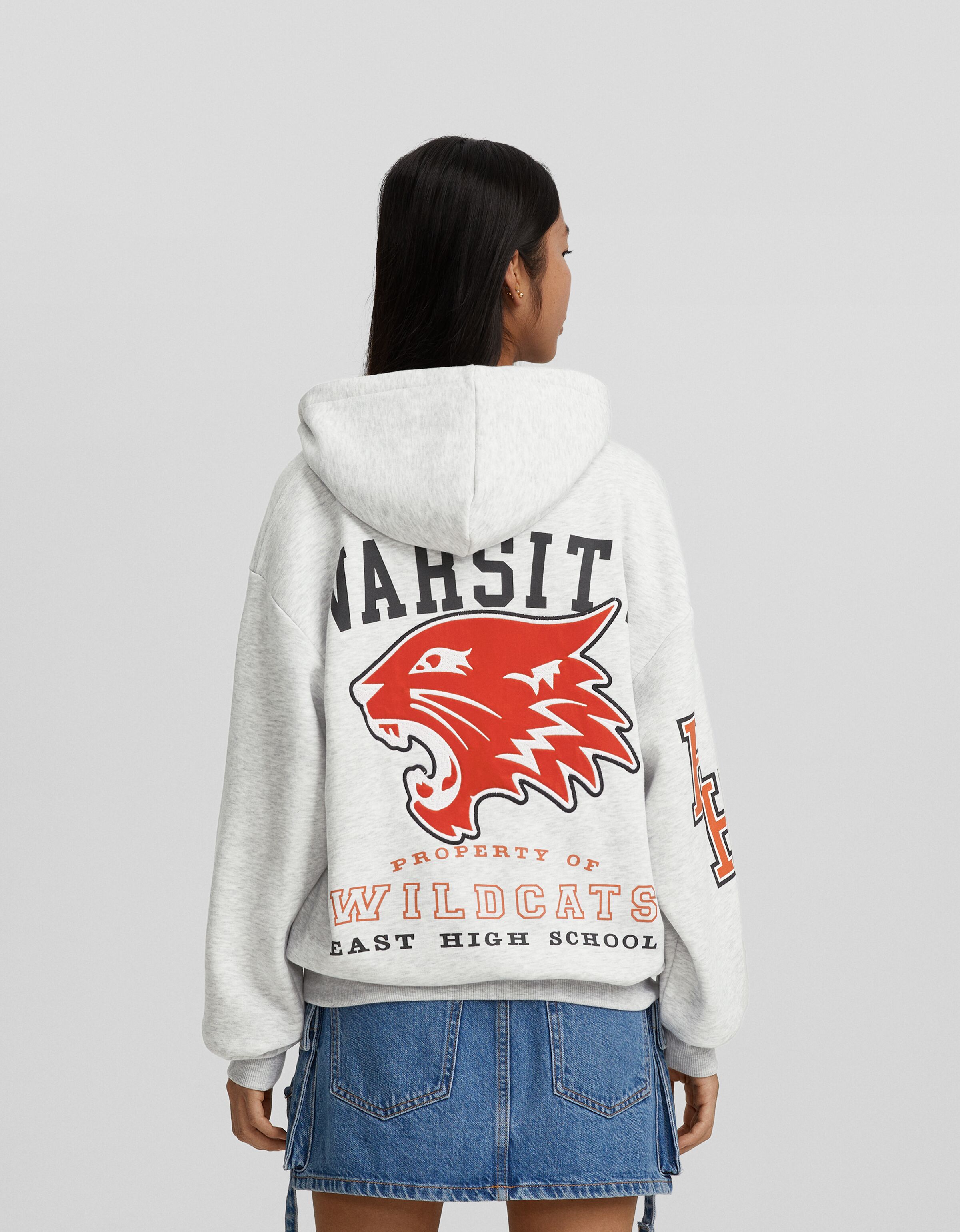Bershka sudadera blanca clearance