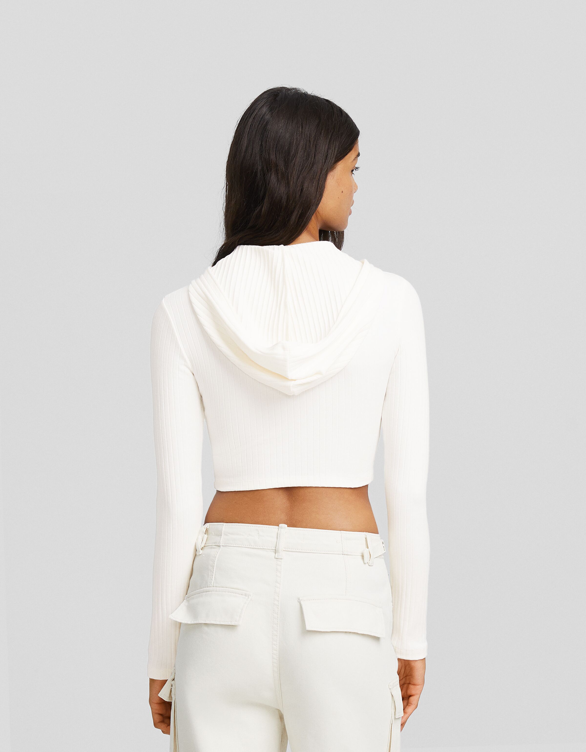 Bershka cropped best sale zip up cardigan