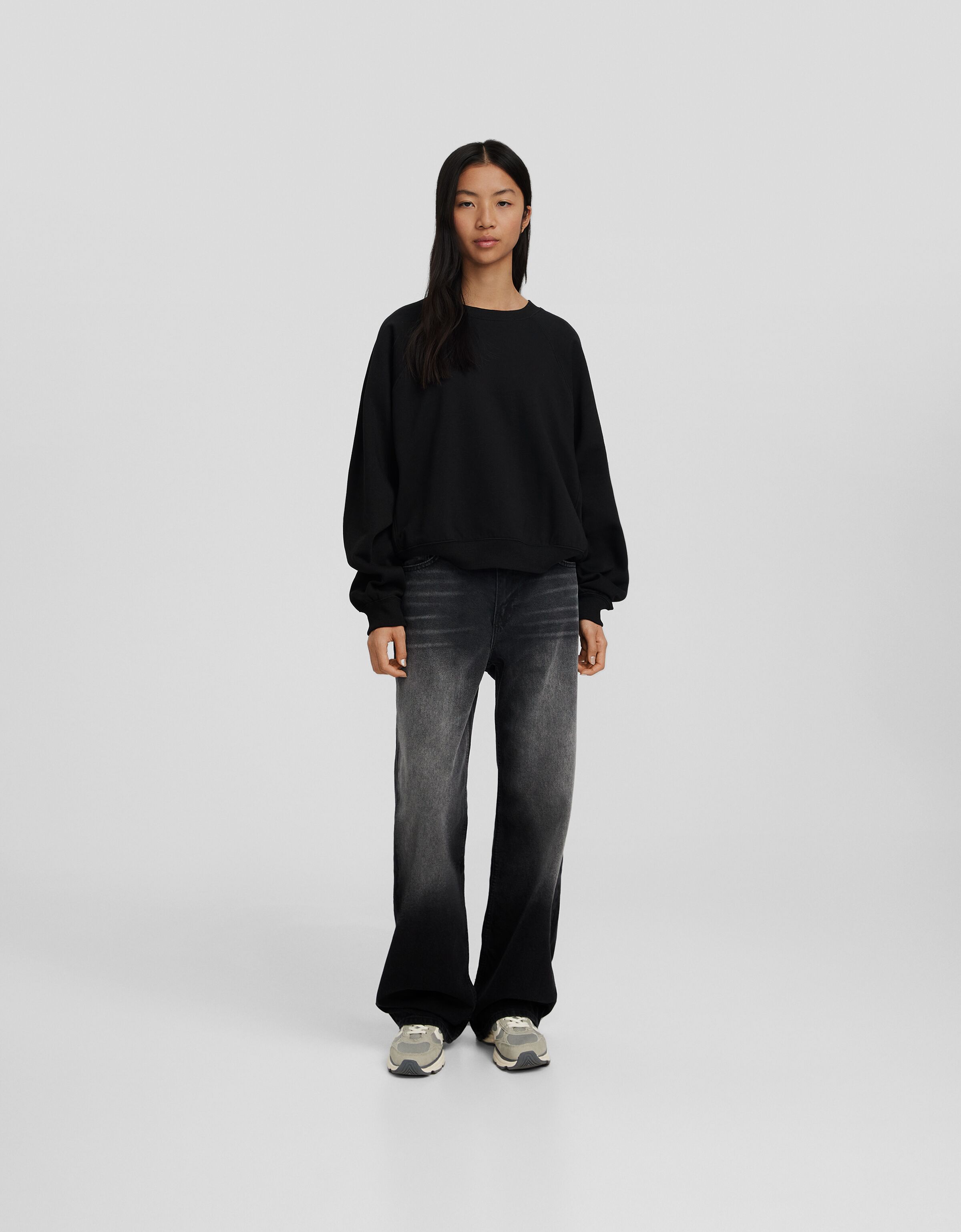 Sudadera hotsell cropped bershka