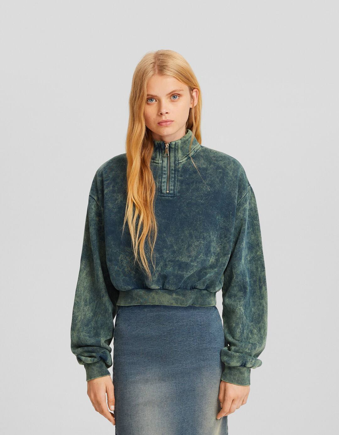Washed-effect cropped sweatshirt