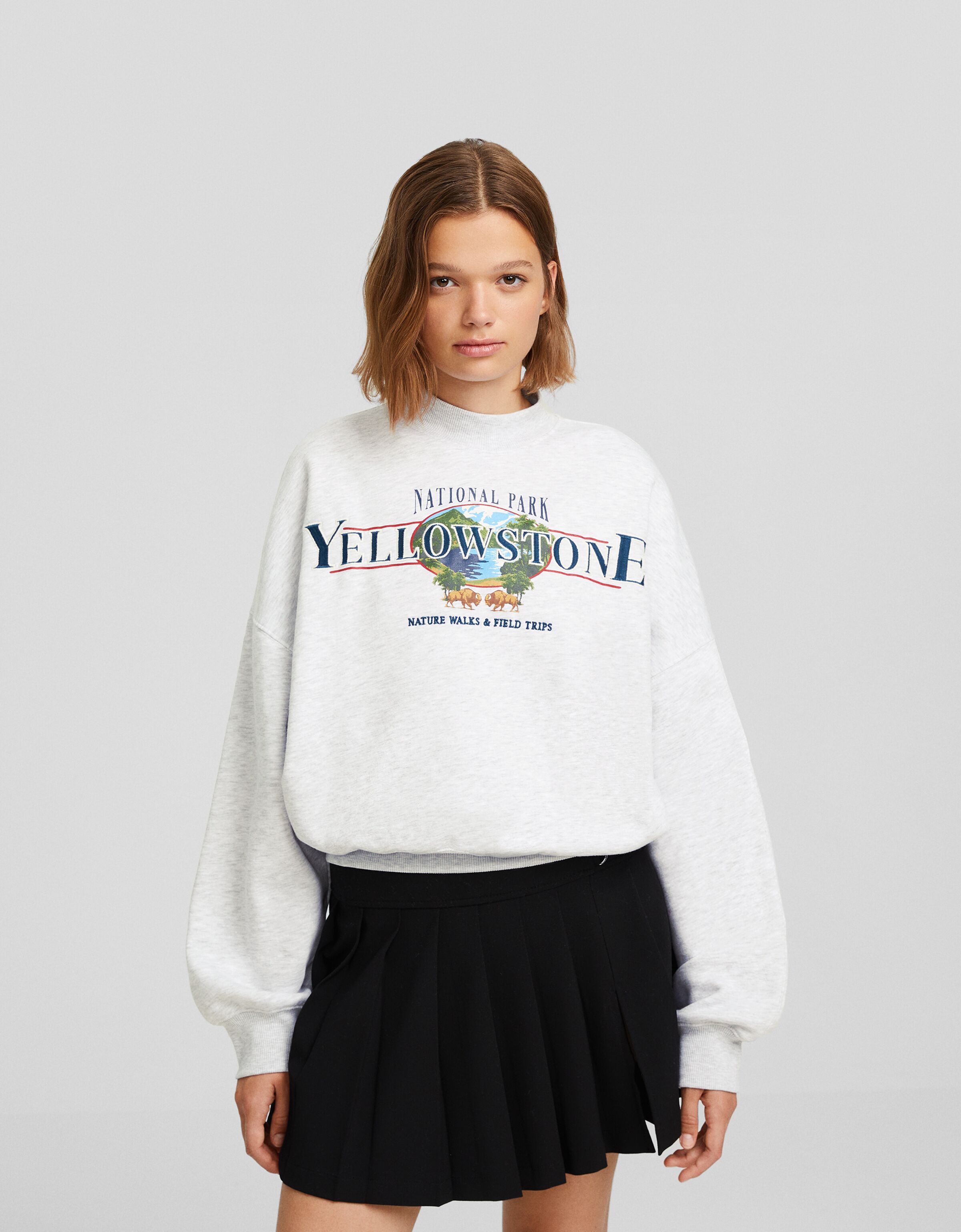 Bershka 2025 printed sweatshirt