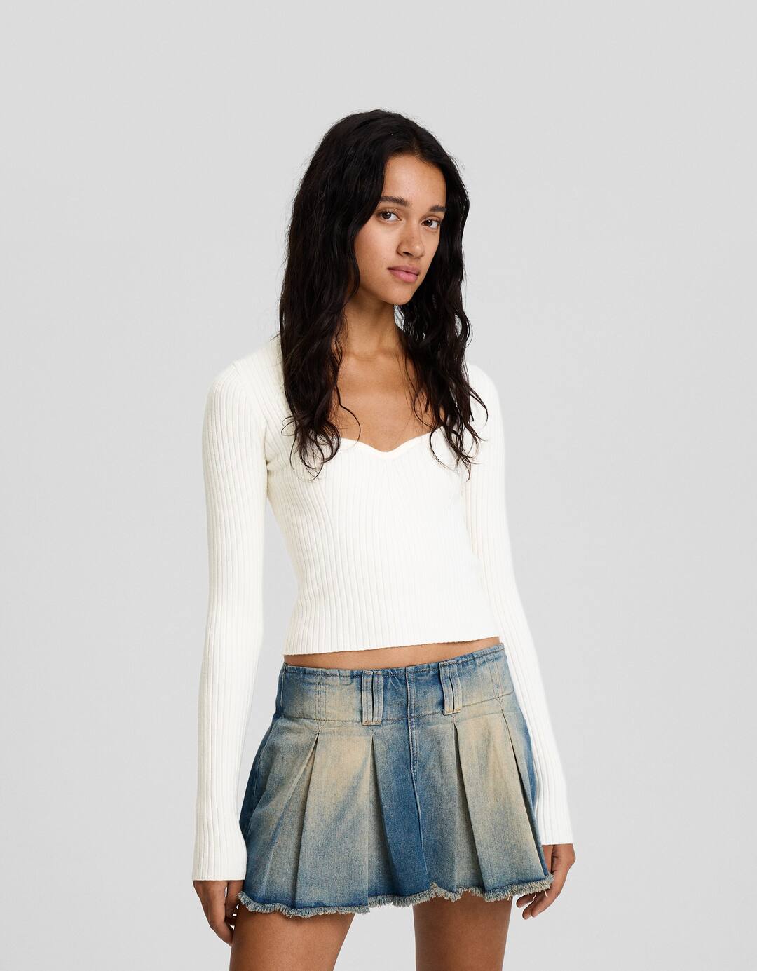 Ribbed heart neck sweater