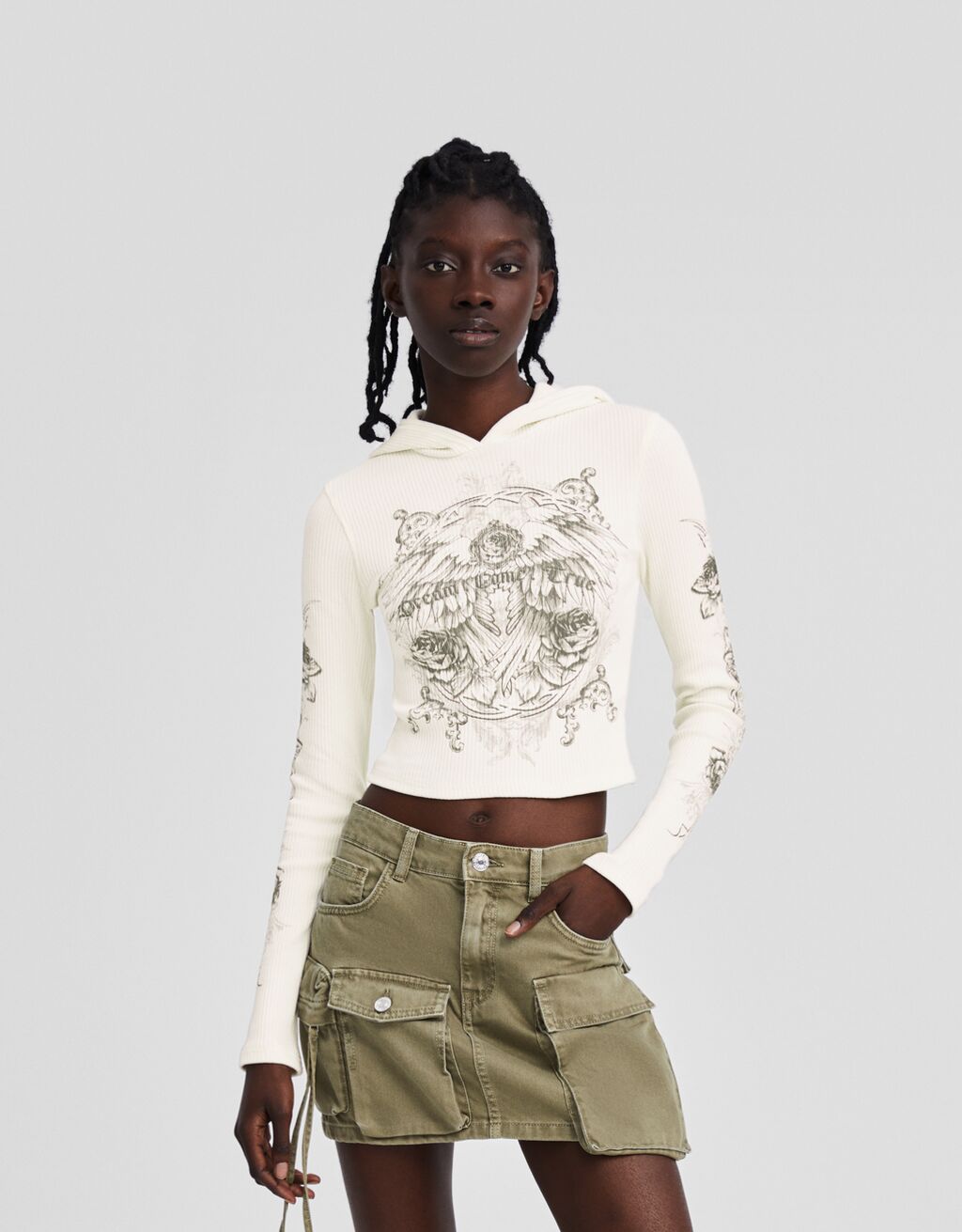 Bershka crop top discount hoodie