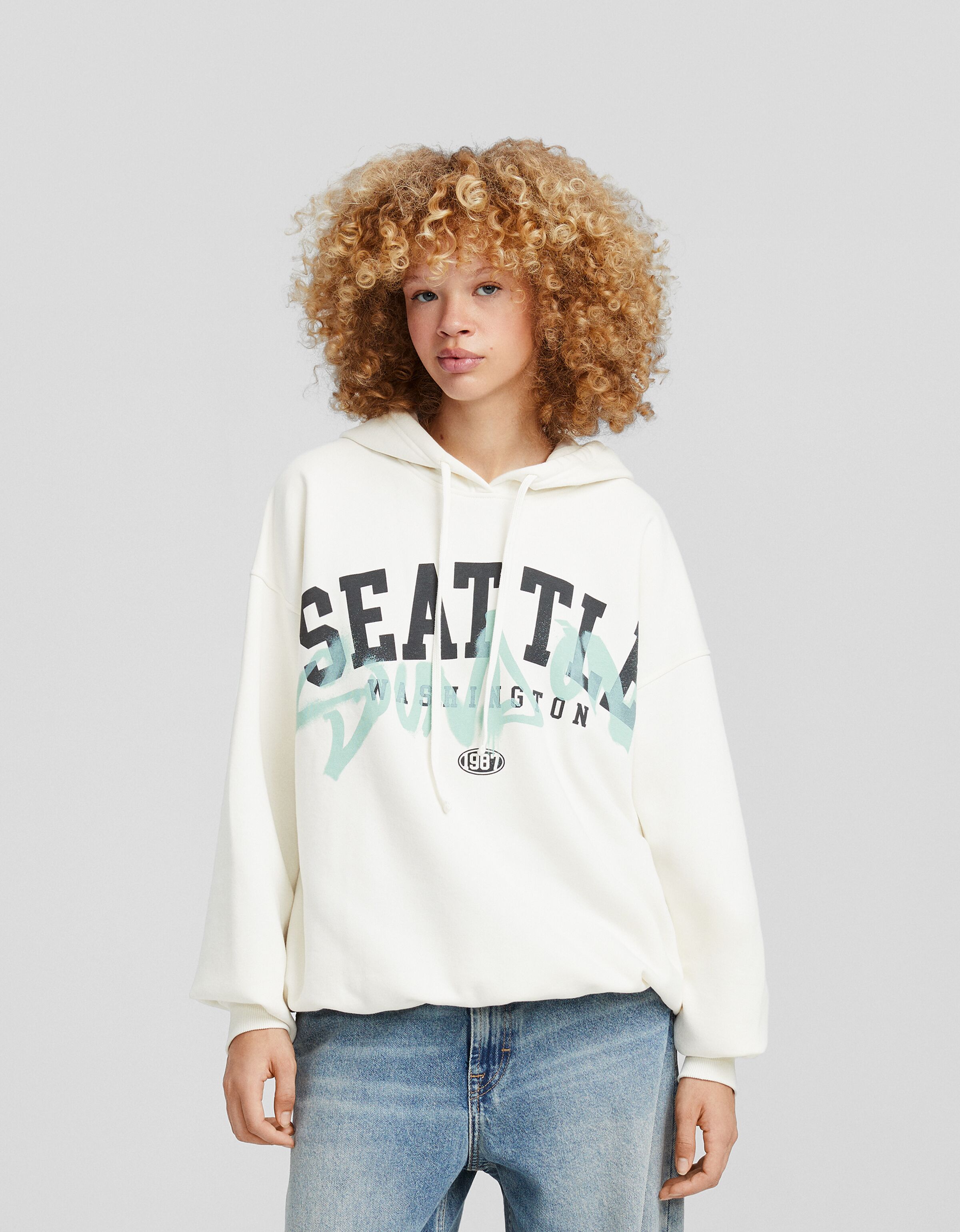 Oversized on sale hoodie bershka