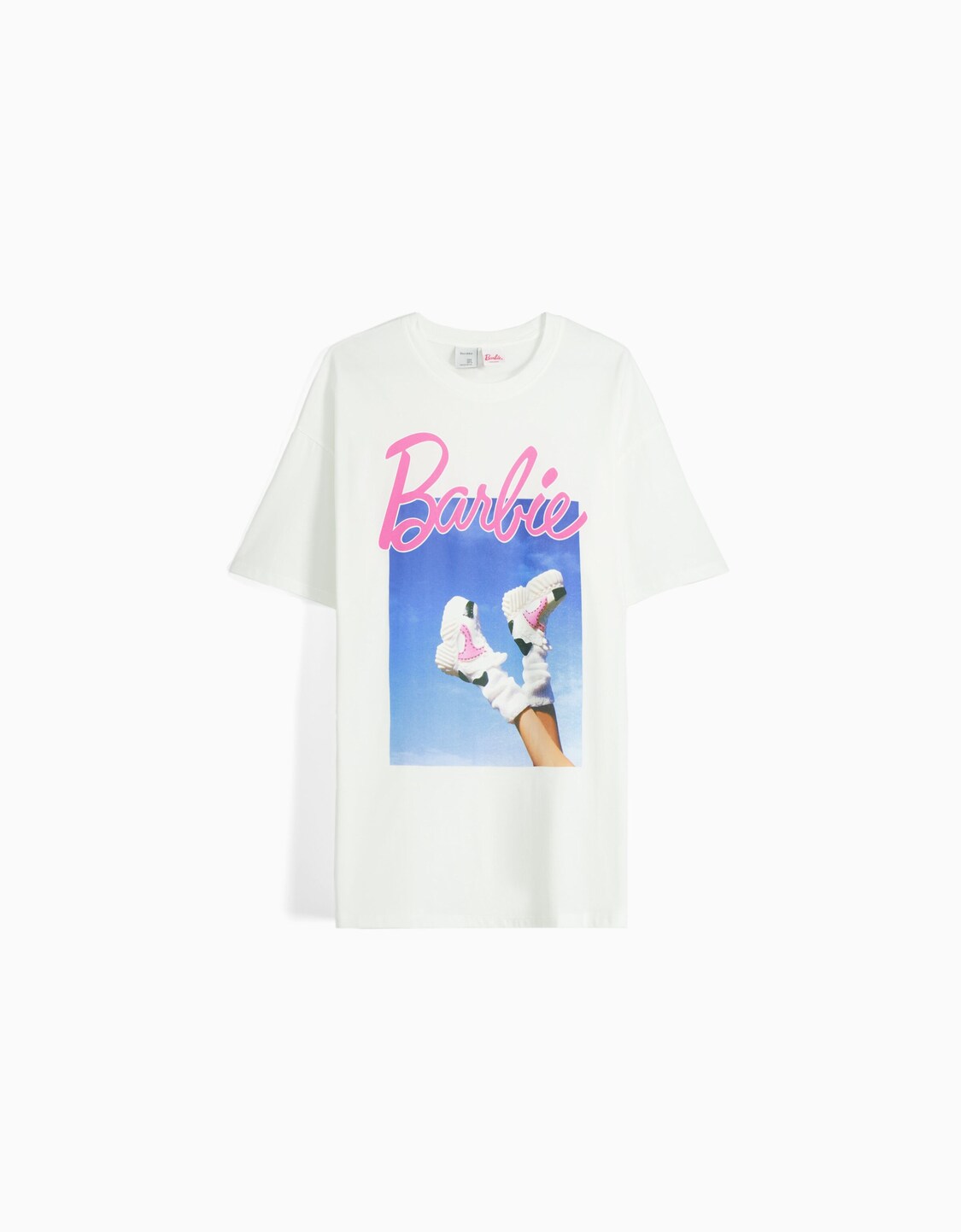 Camiseta Barbie manga oversize - New - BSK Teen | Bershka