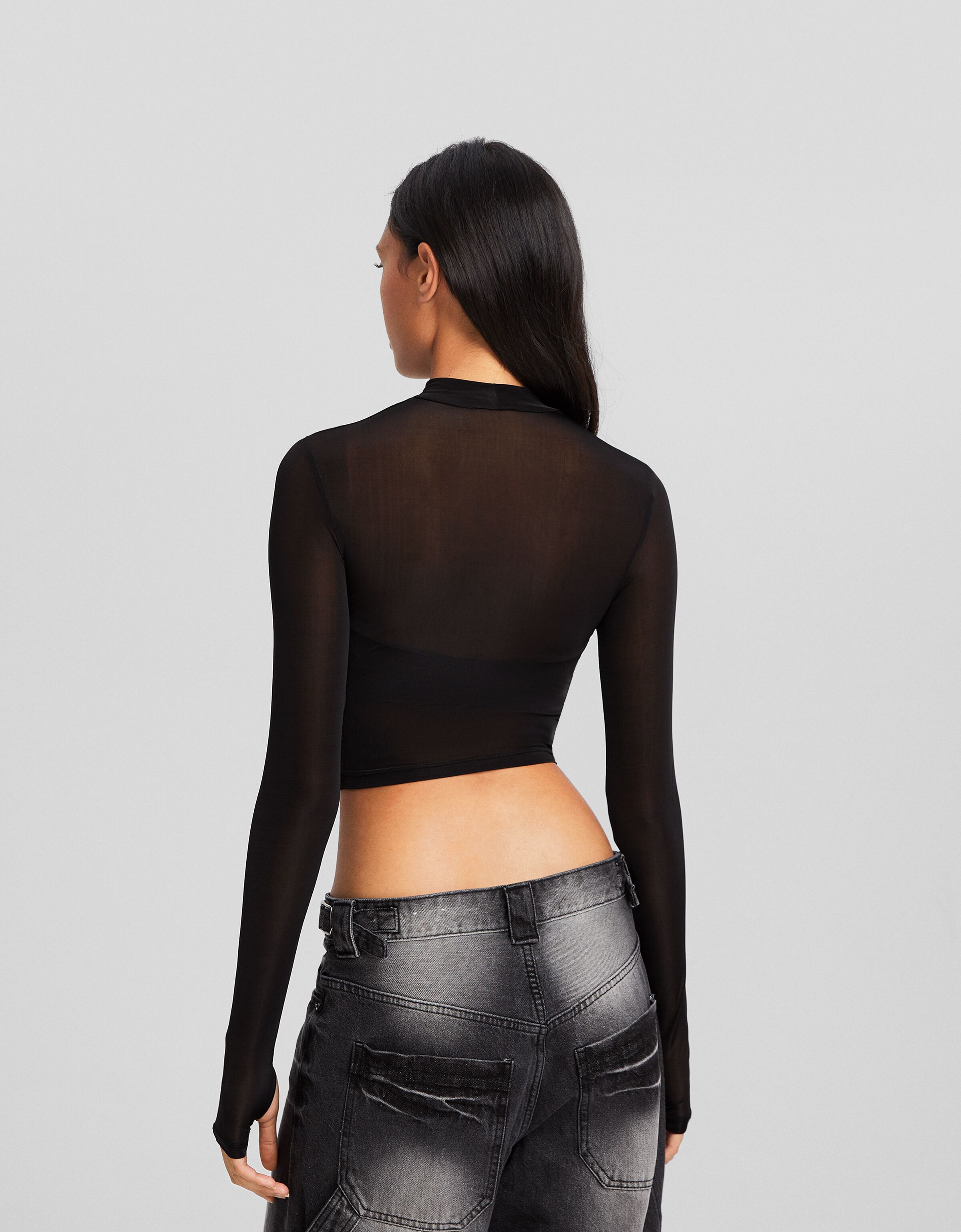 Camiseta negra transparente bershka new arrivals