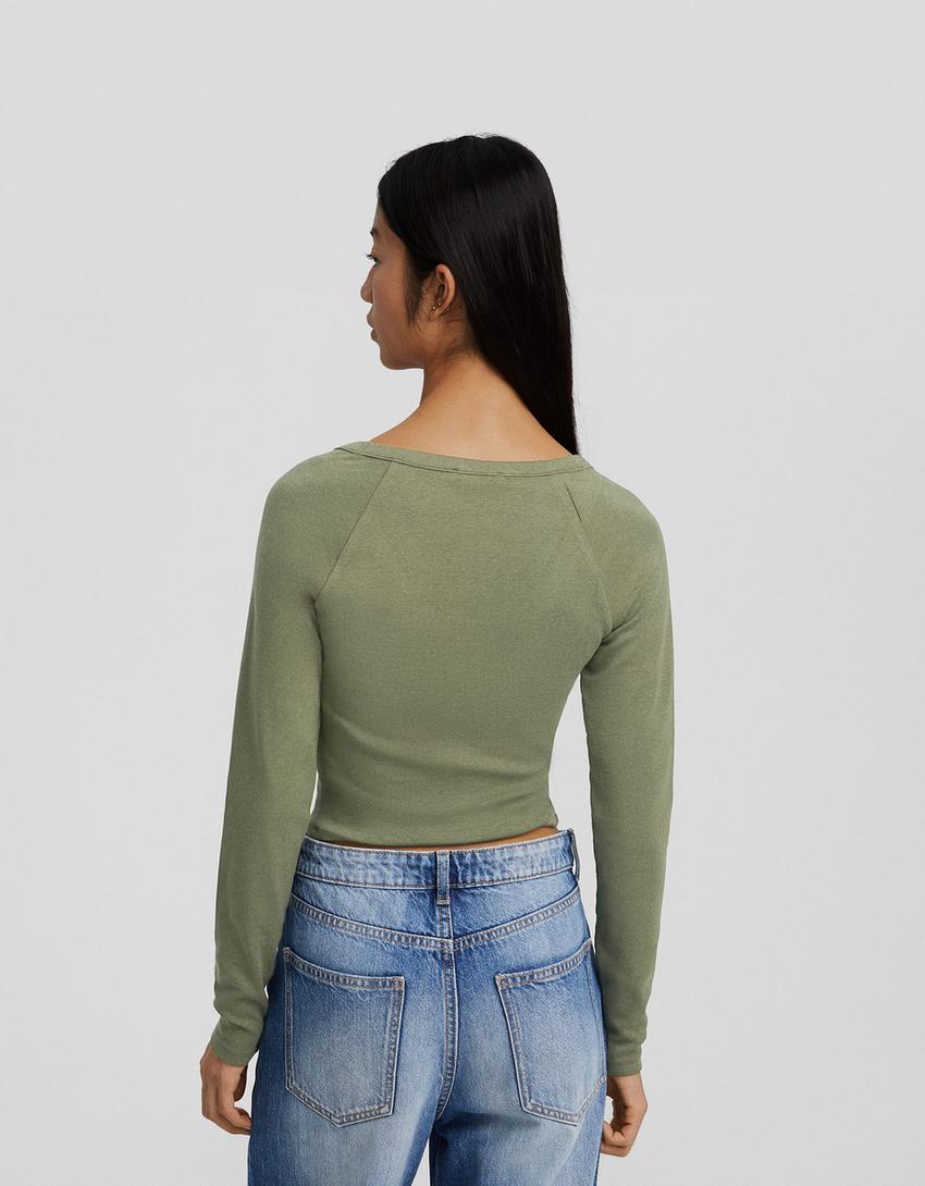 Uzun kollu V yaka t-shirt-Haki-1