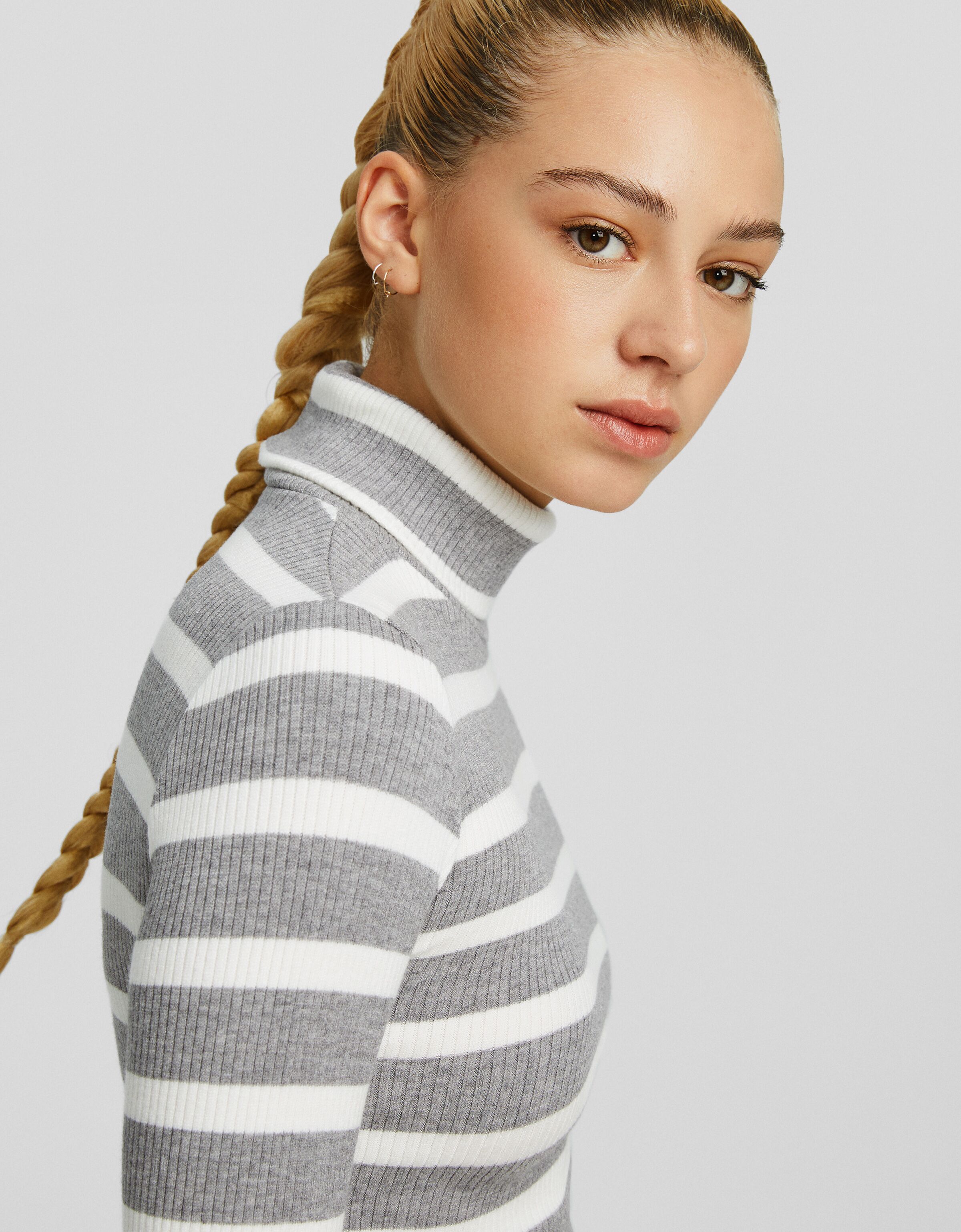Striped high neck sweater-Grey-2