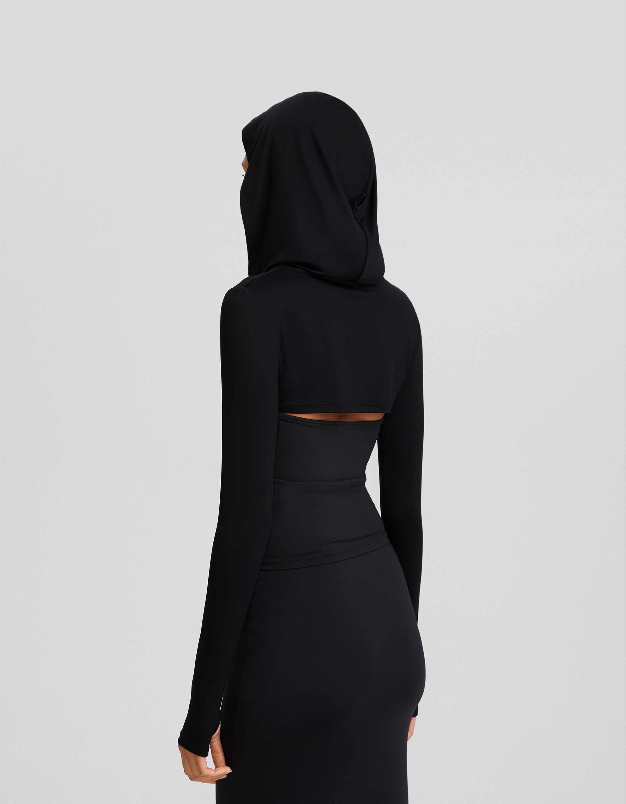 Long sleeve T-shirt with hood and arm warmers
