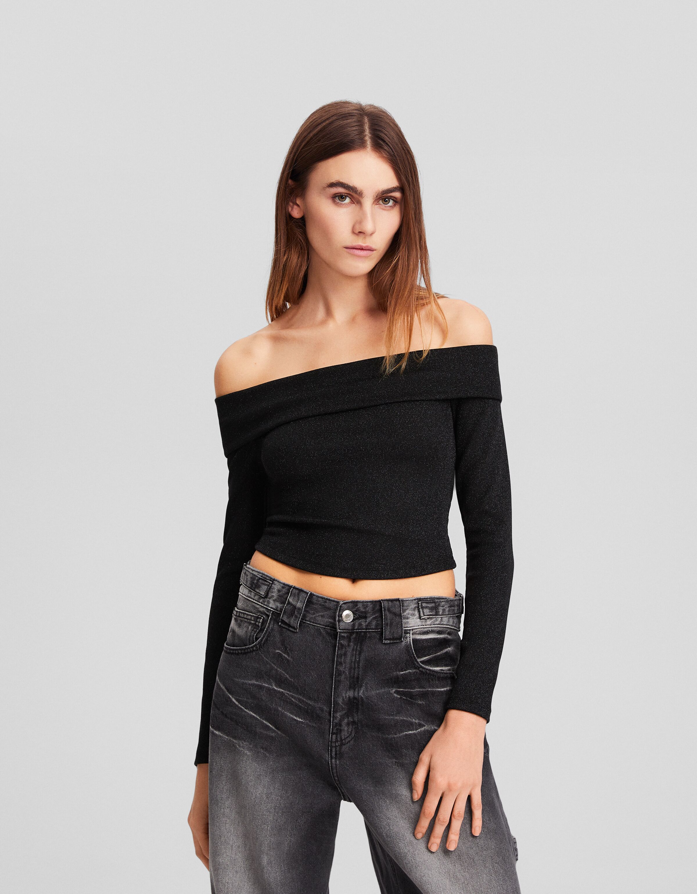 Blusa negra transparente bershka hot sale