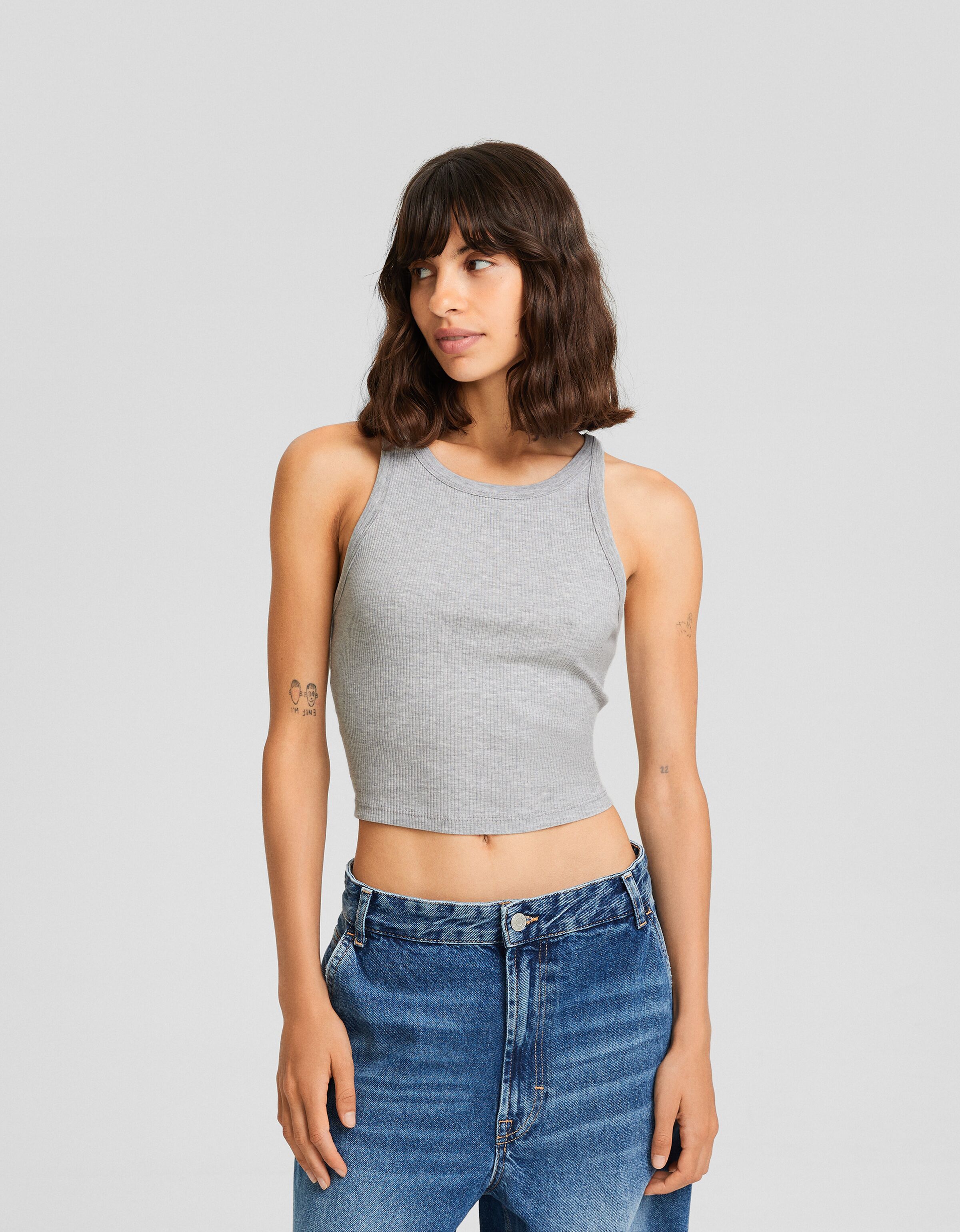 Camisetas tirantes mujer discount bershka