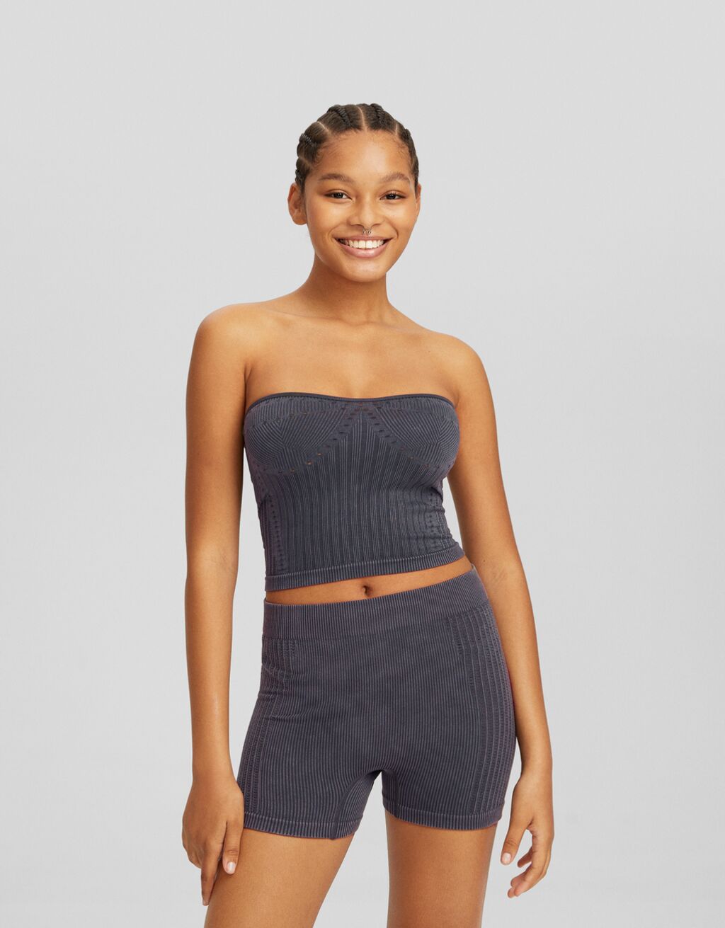 Faded seamless cycling shorts Women Bershka