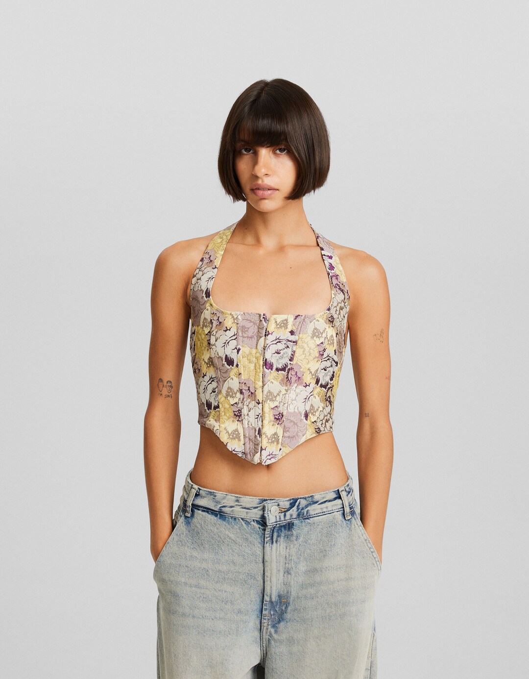 Jacquard open-back top with tie