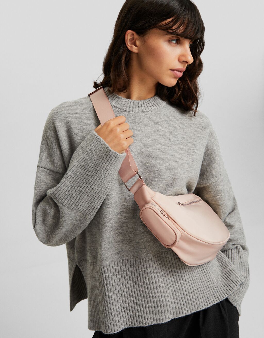 Bershka sling sales bag