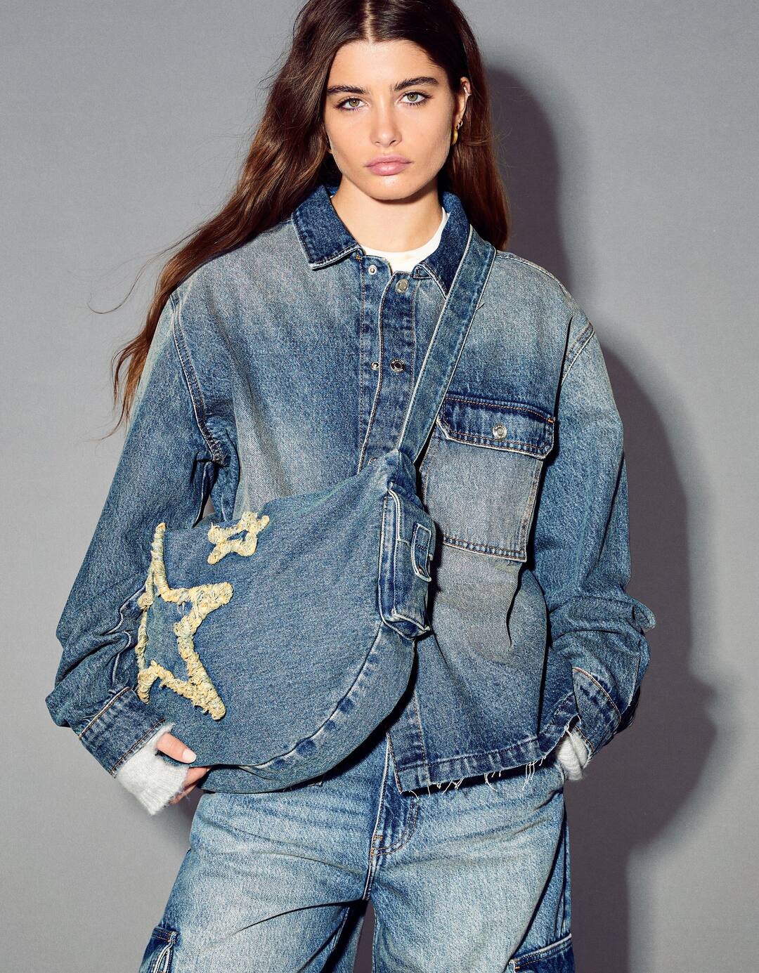 Denim detail shoulder bag
