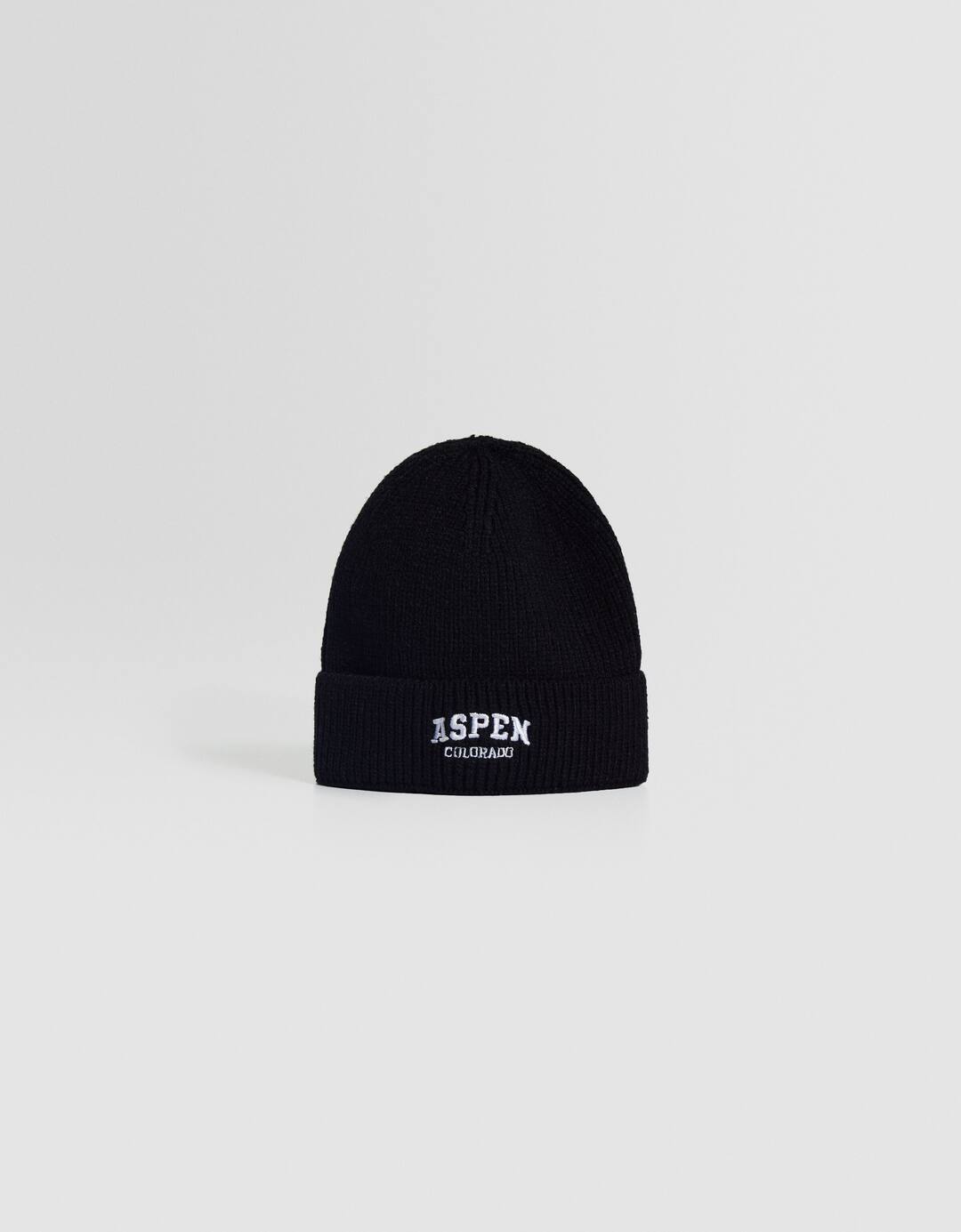 Embroidered cap