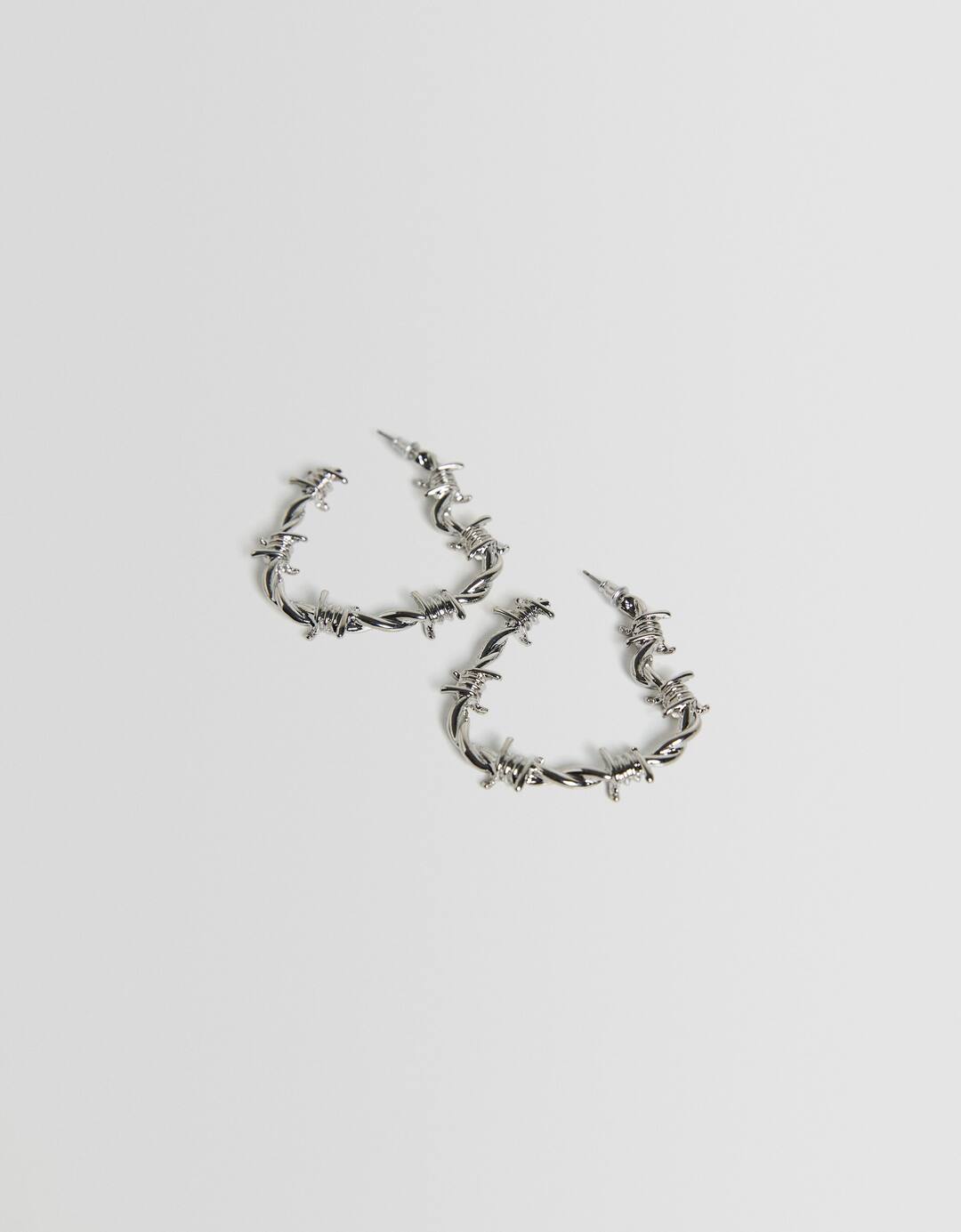 Heart wire earrings