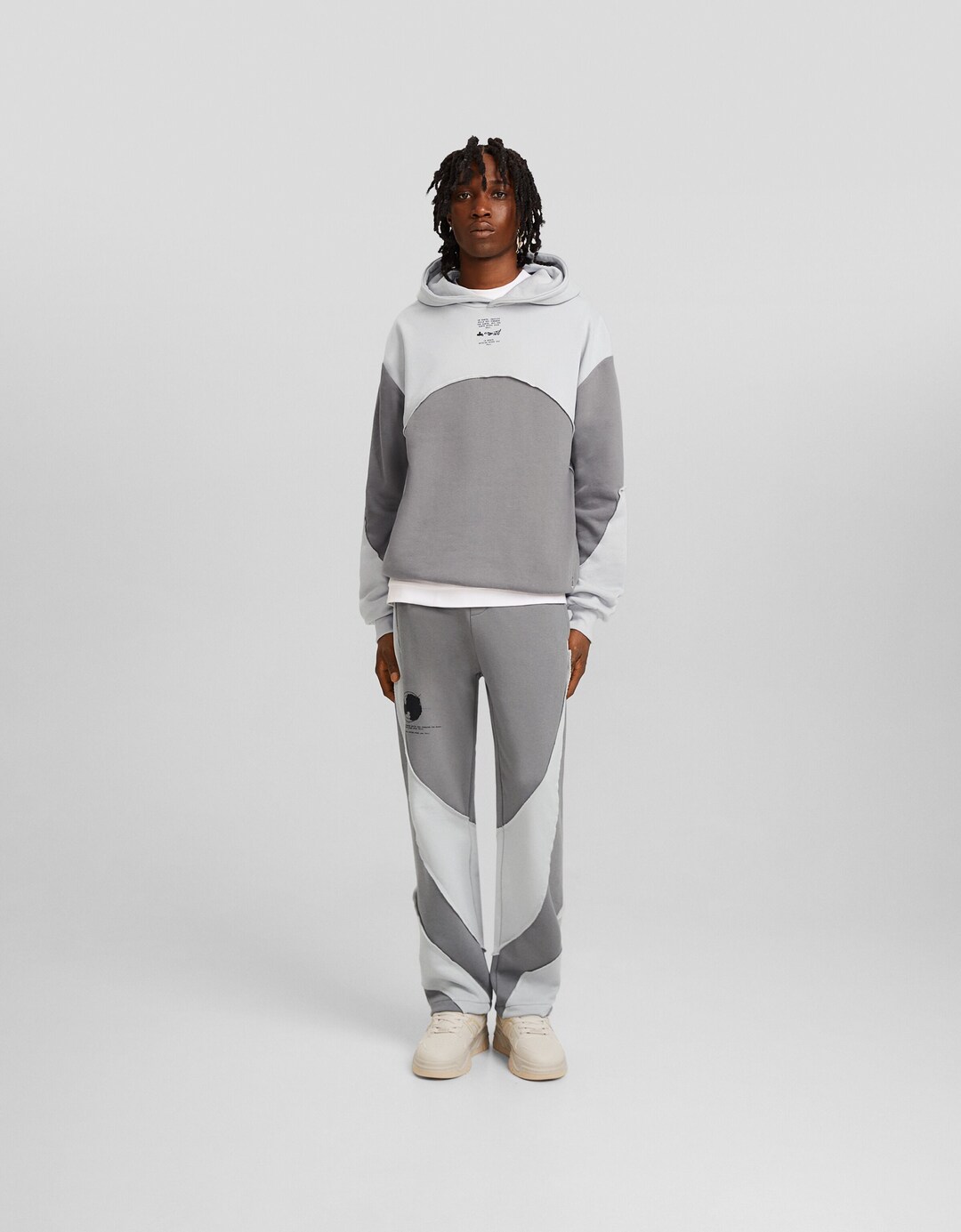 Set aus Sweatshirt und Hose