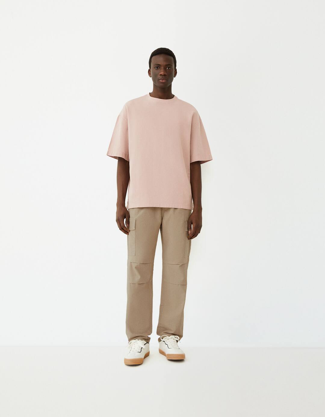 Cargo trousers with stoppers