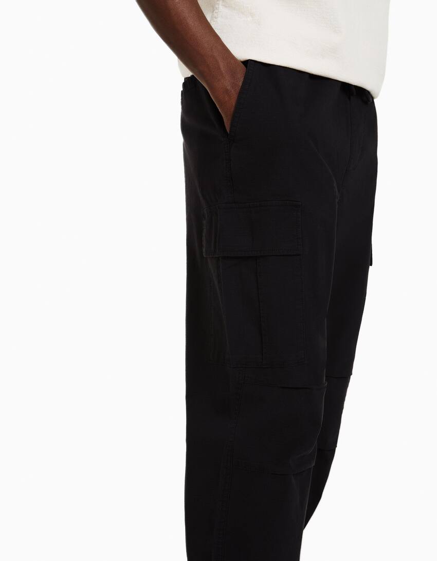 Cargo trousers with stoppers-Black-3