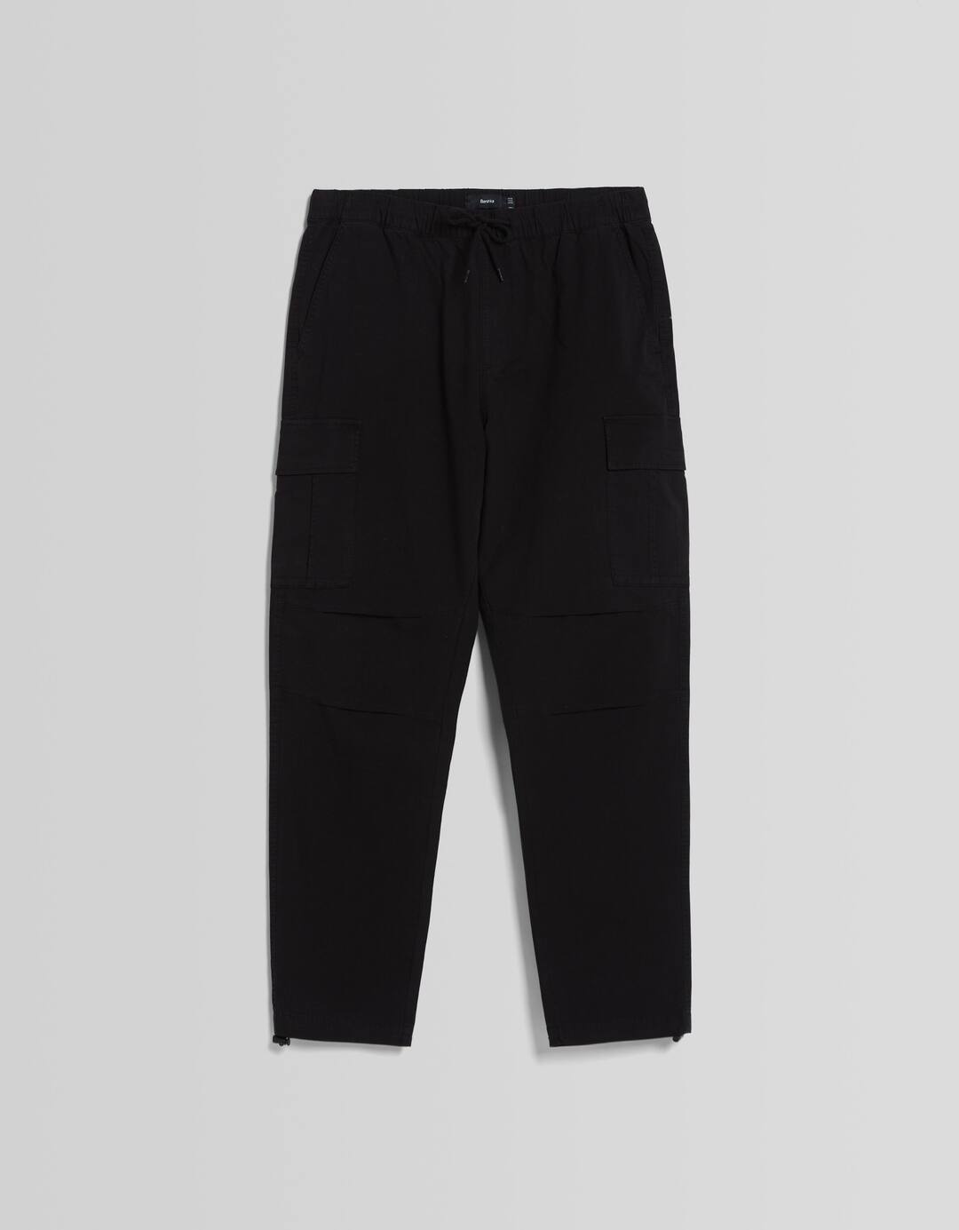 Cargo trousers with stoppers
