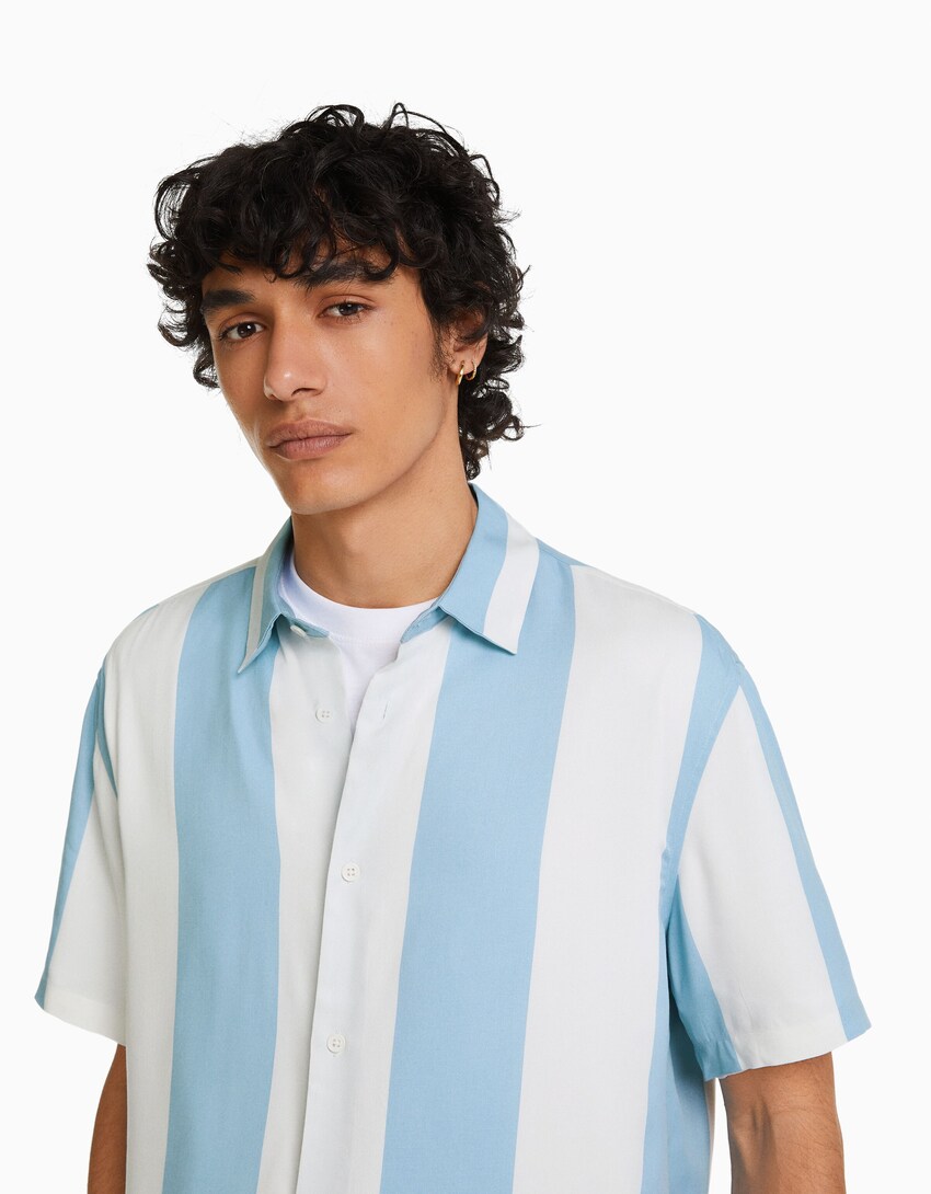 Camisa màniga curta sarja ratlles-Blau cel-2