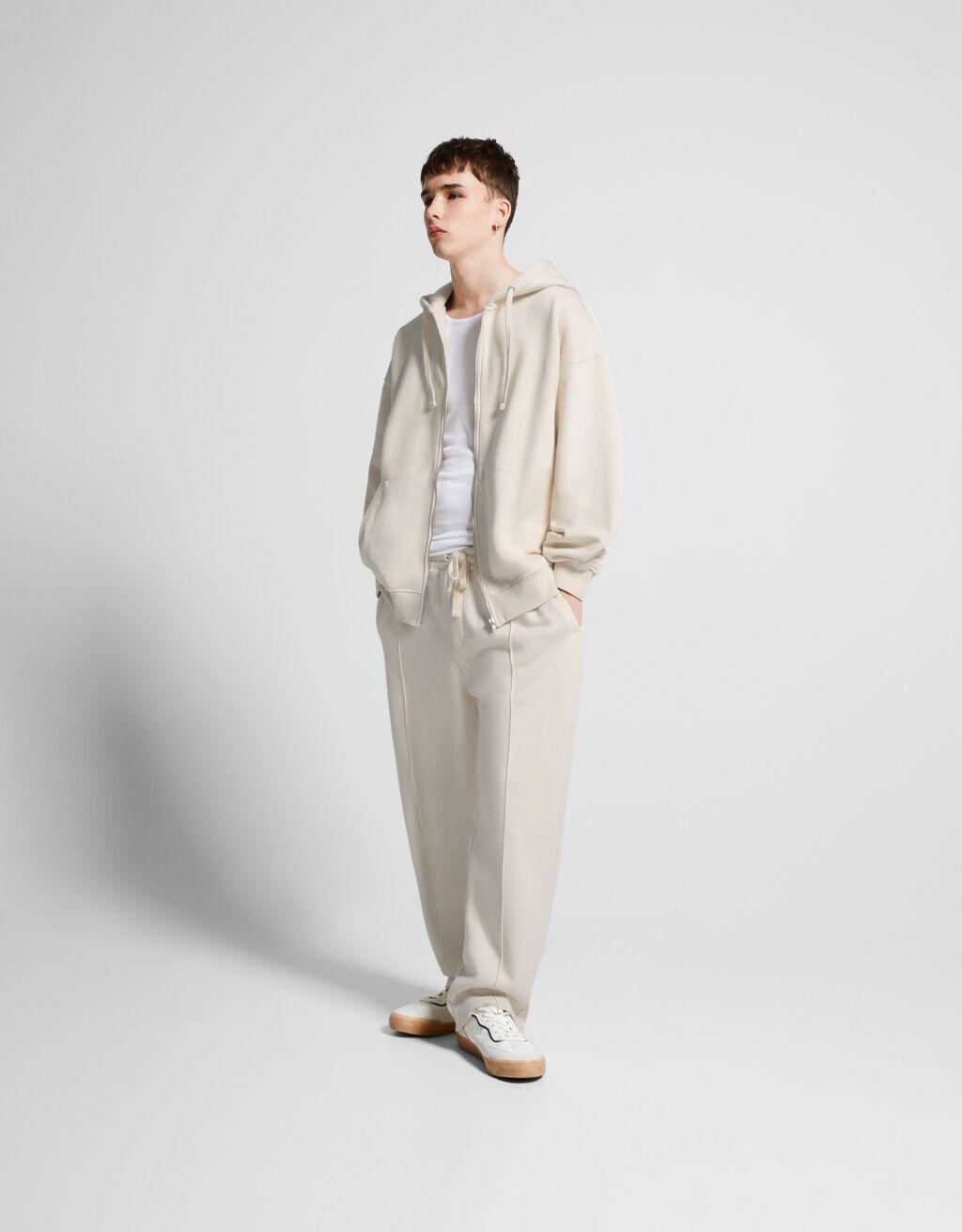 Sweatshirt mit Reißverschluss und Kapuze