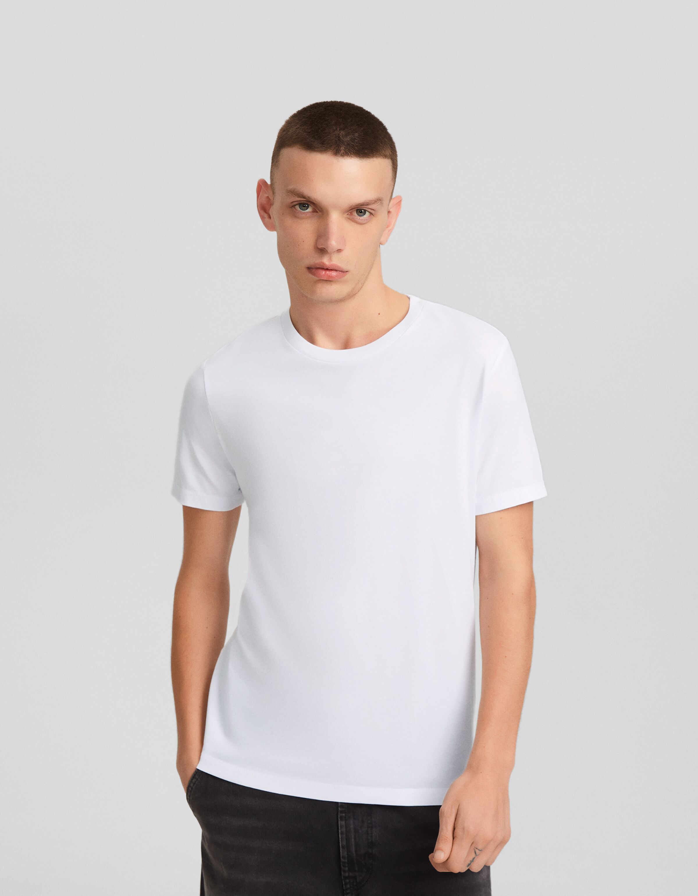 Camisetas manga corta online hombre bershka