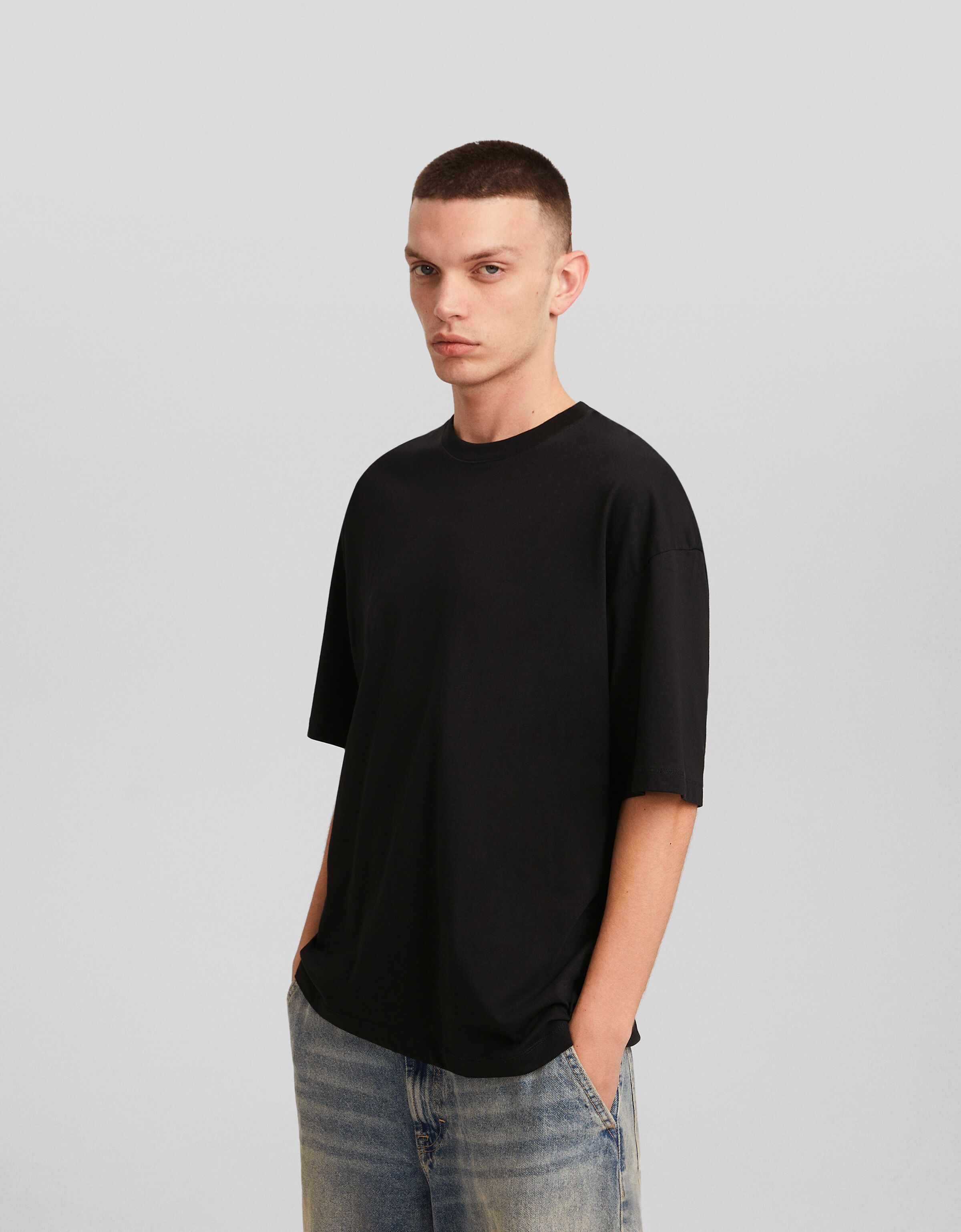 Camisetas manga corta online hombre bershka